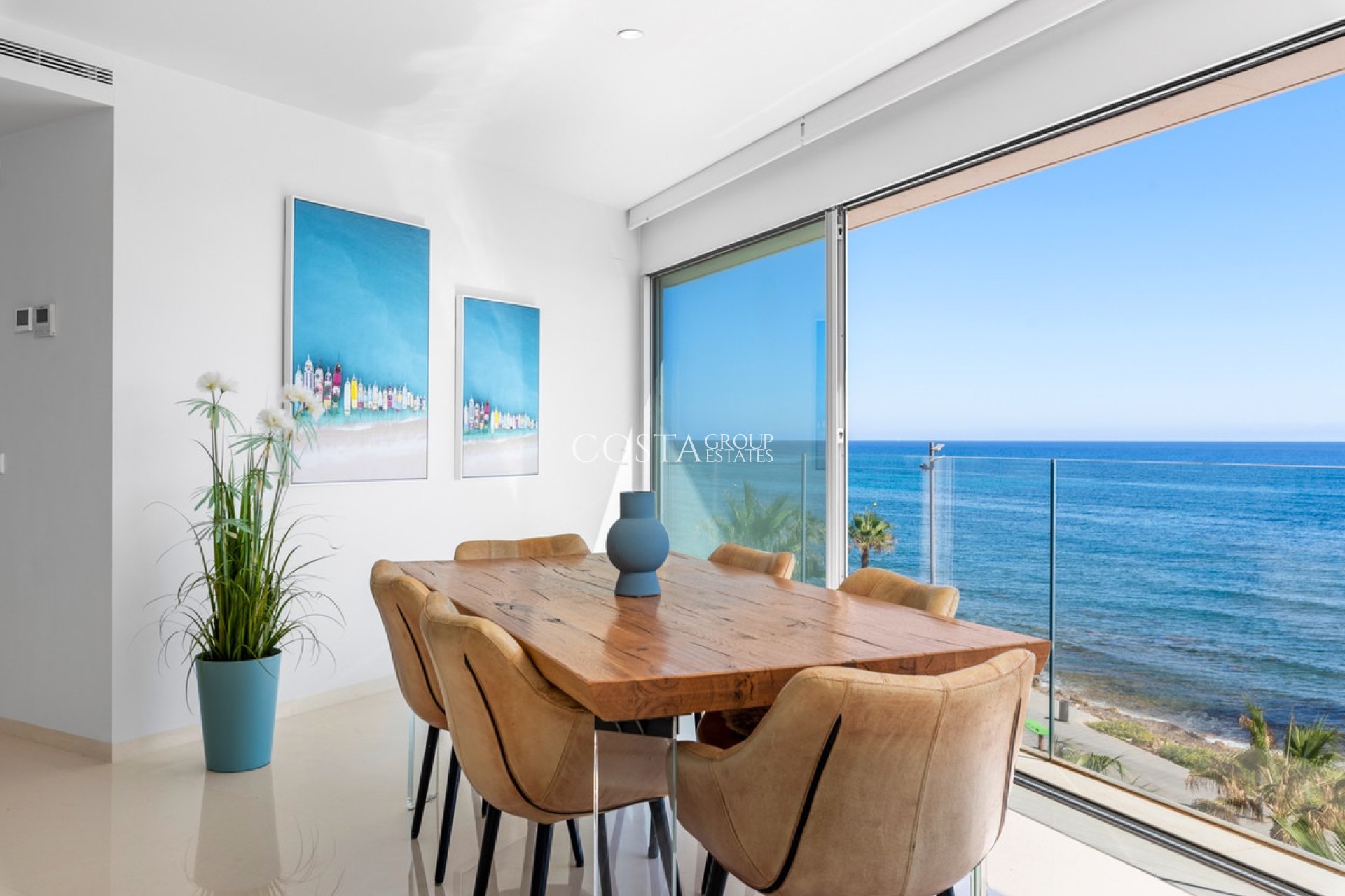 Wiederverkauf - Apartments -
Torrevieja - Playa del Cura