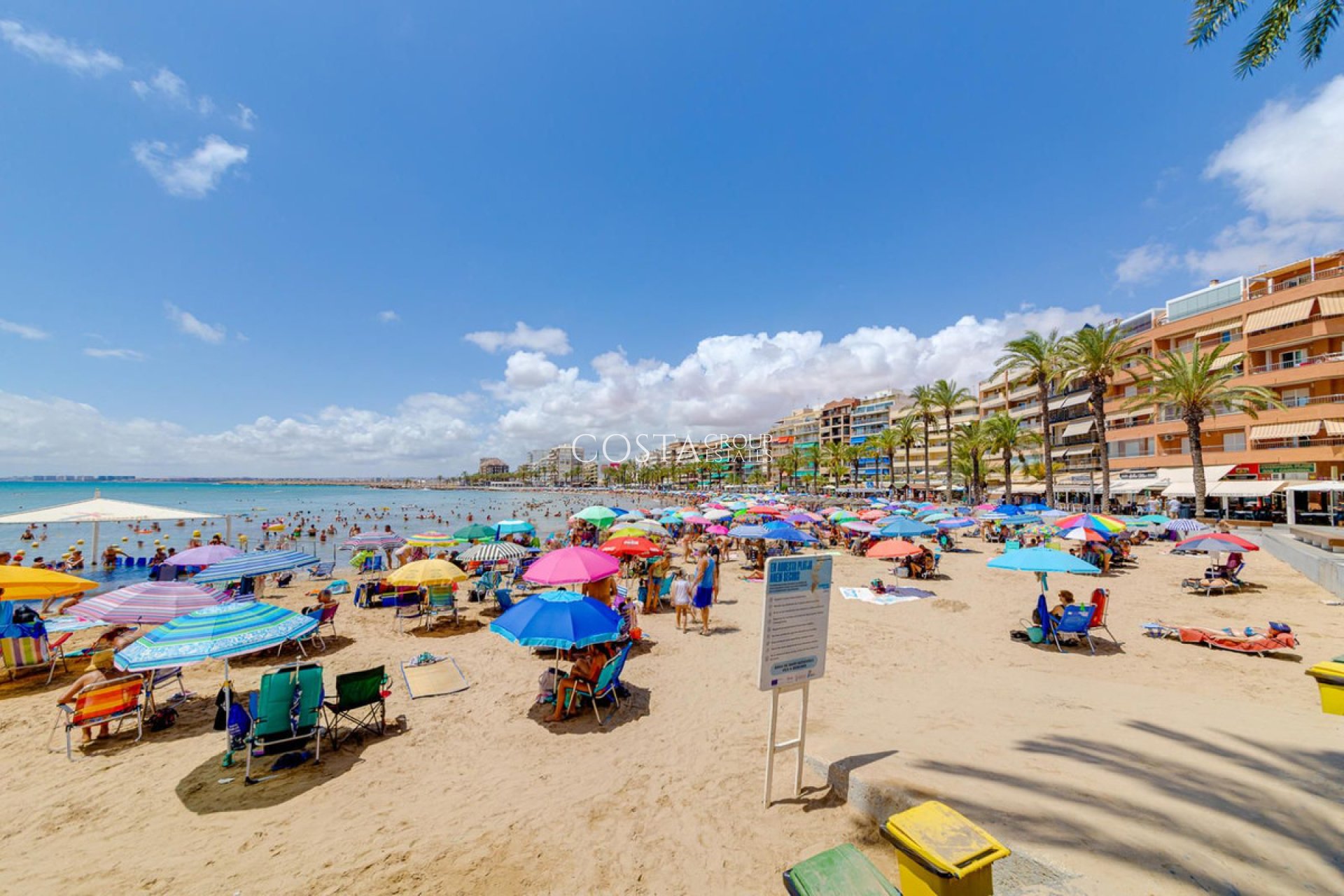 Wiederverkauf - Apartments -
Torrevieja - Playa del Cura