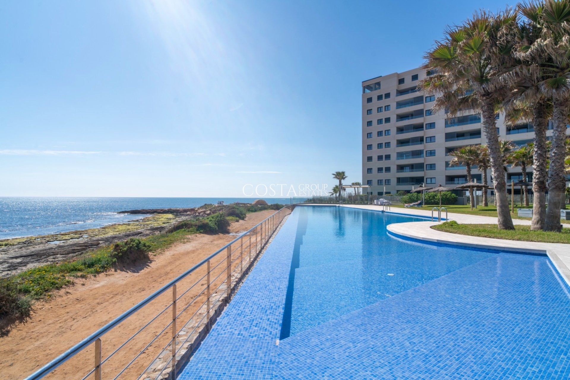 Wiederverkauf - Apartments -
Torrevieja - Punta Prima