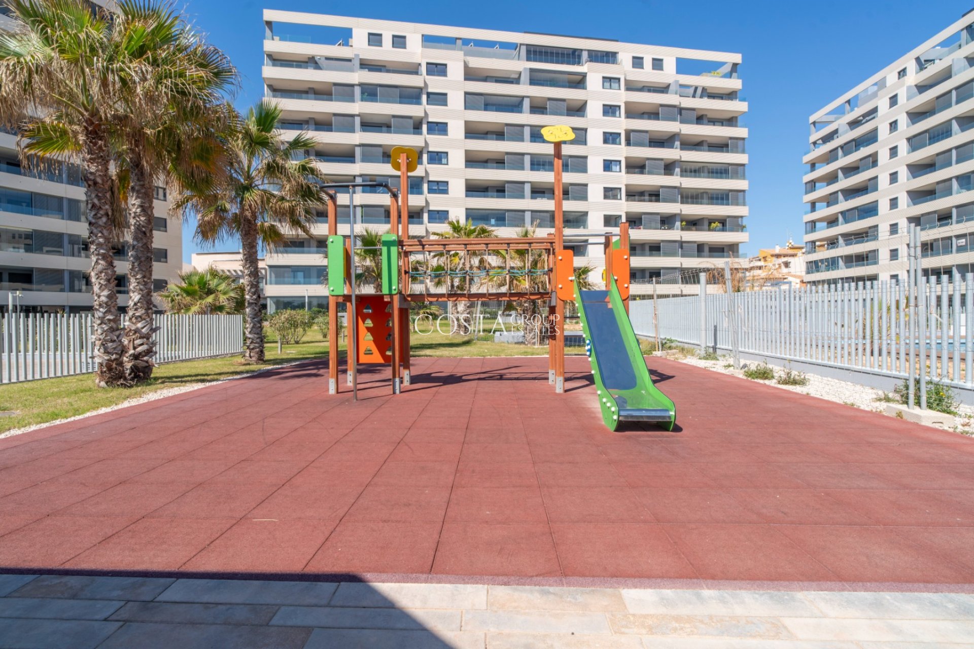 Wiederverkauf - Apartments -
Torrevieja - Punta Prima