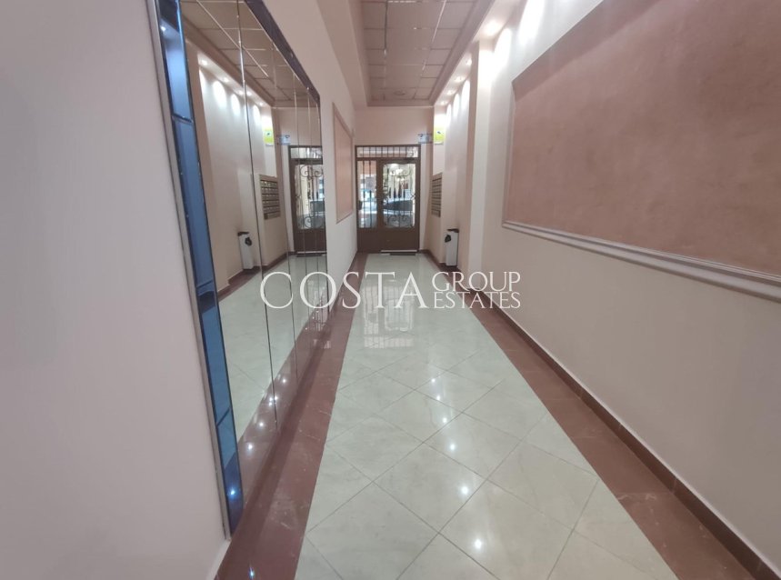 Wiederverkauf - Apartments -
Torrevieja - Torrevieja Centro