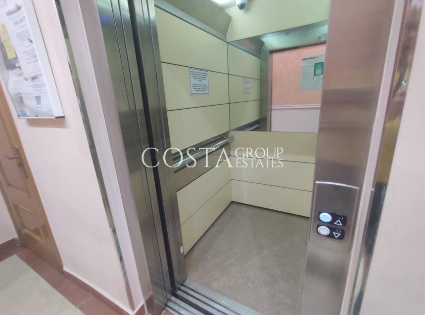 Wiederverkauf - Apartments -
Torrevieja - Torrevieja Centro