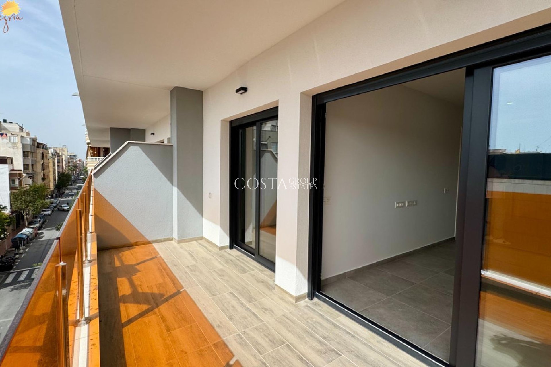 Wiederverkauf - Apartments -
Torrevieja - Torrevieja Centro