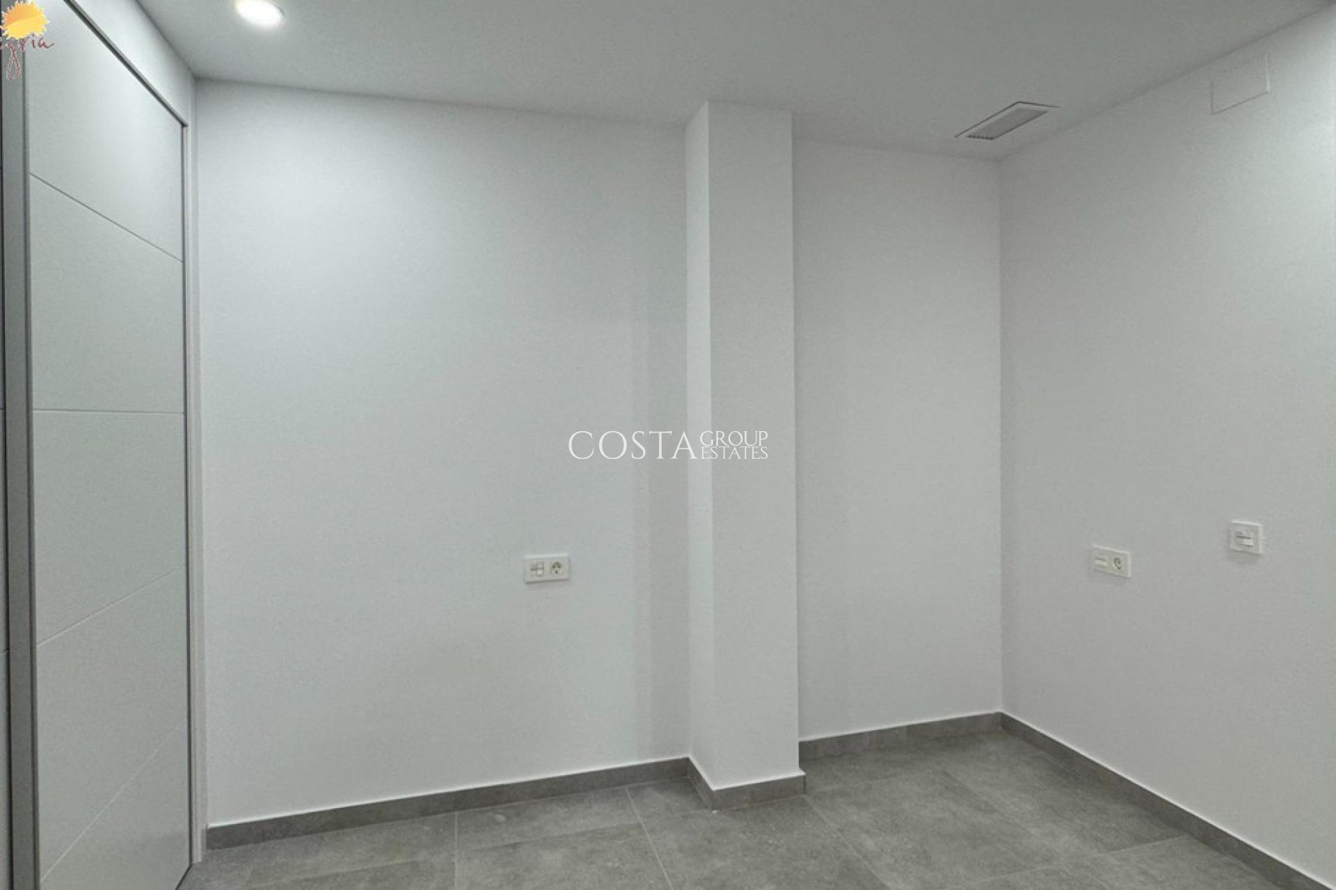 Wiederverkauf - Apartments -
Torrevieja - Torrevieja Centro