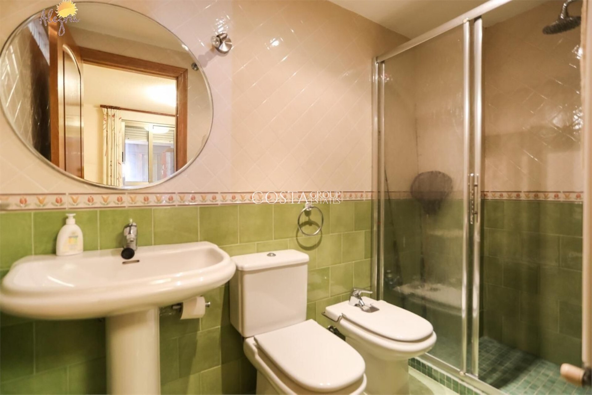 Wiederverkauf - Apartments -
Torrevieja - Torrevieja Centro