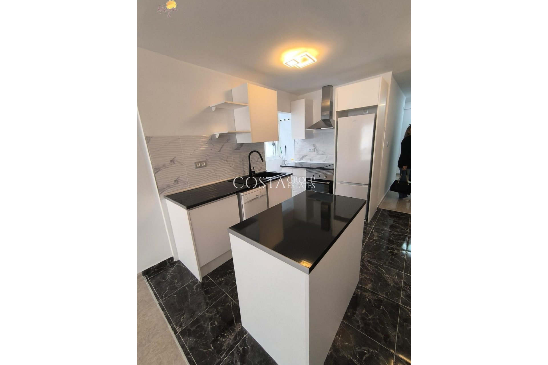 Wiederverkauf - Apartments -
Torrevieja - Torrevieja Centro