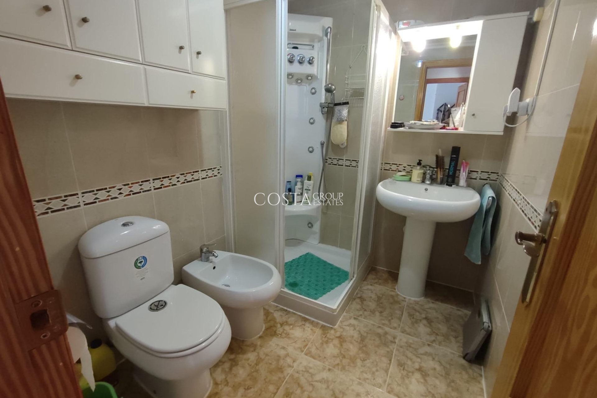 Wiederverkauf - Apartments -
Torrevieja - Torrevieja Centro