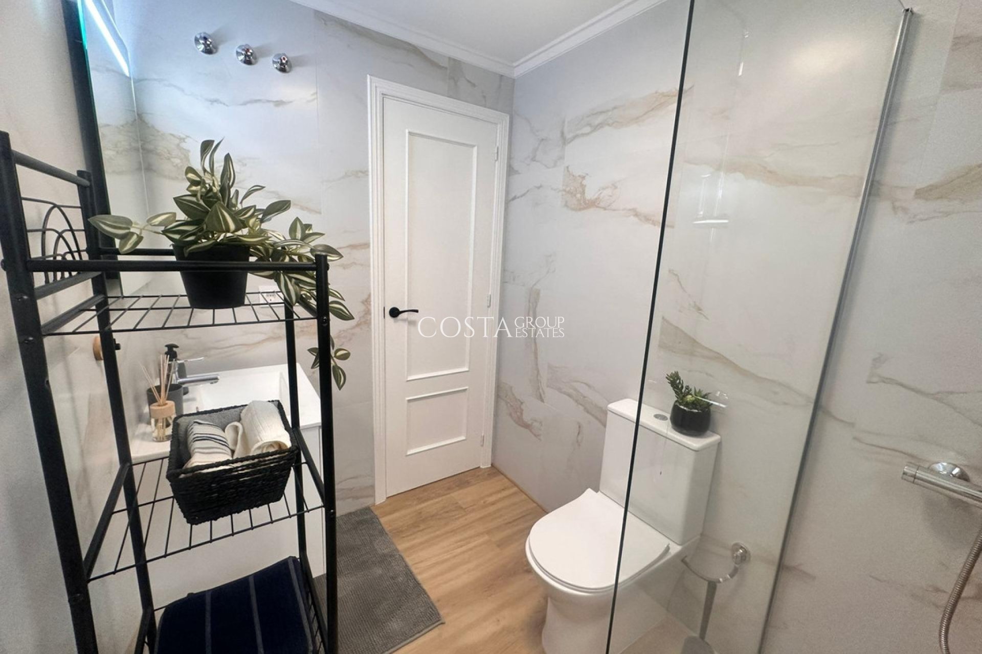 Wiederverkauf - Apartments -
Torrevieja - Torrevieja Centro