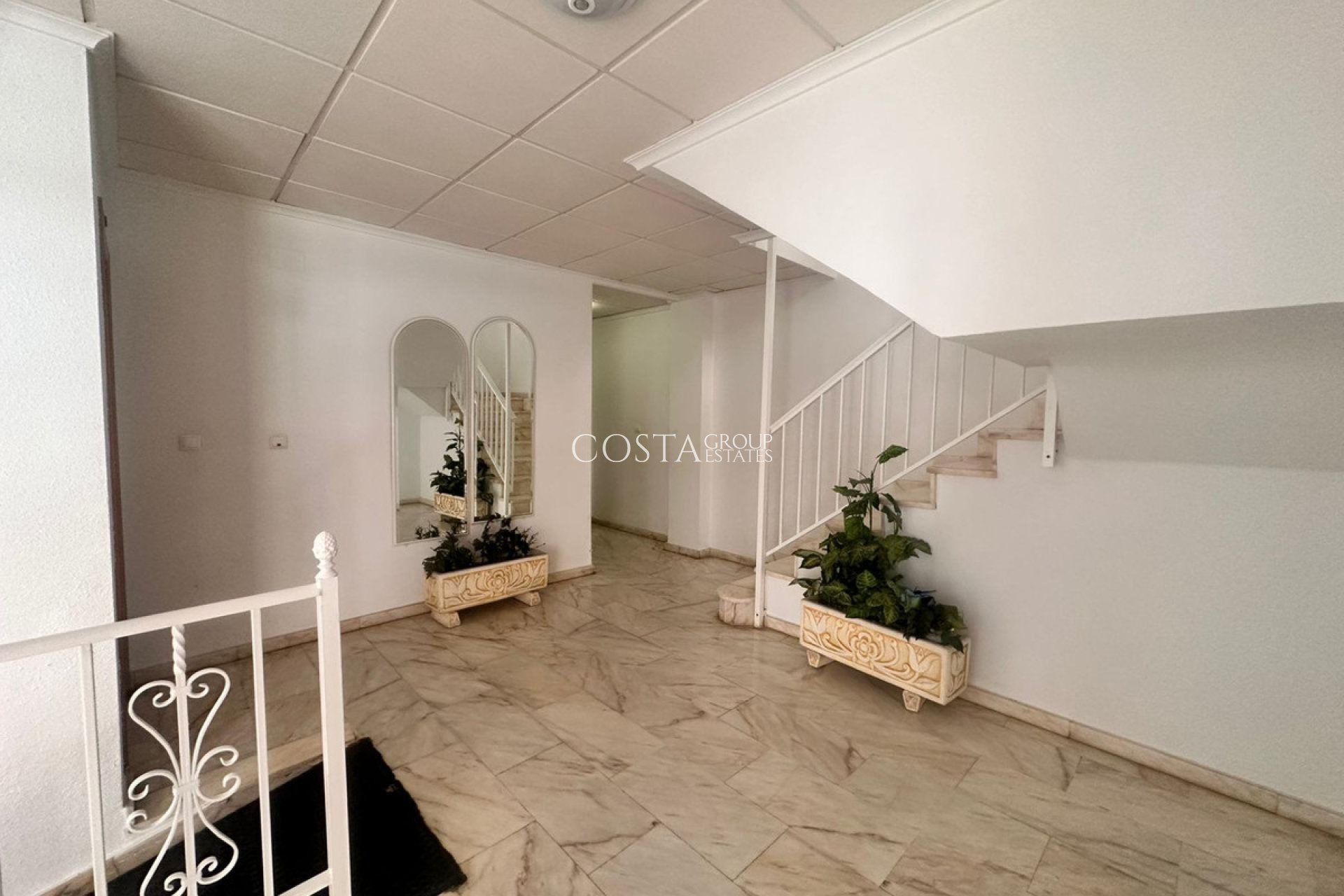 Wiederverkauf - Apartments -
Torrevieja - Torrevieja Centro