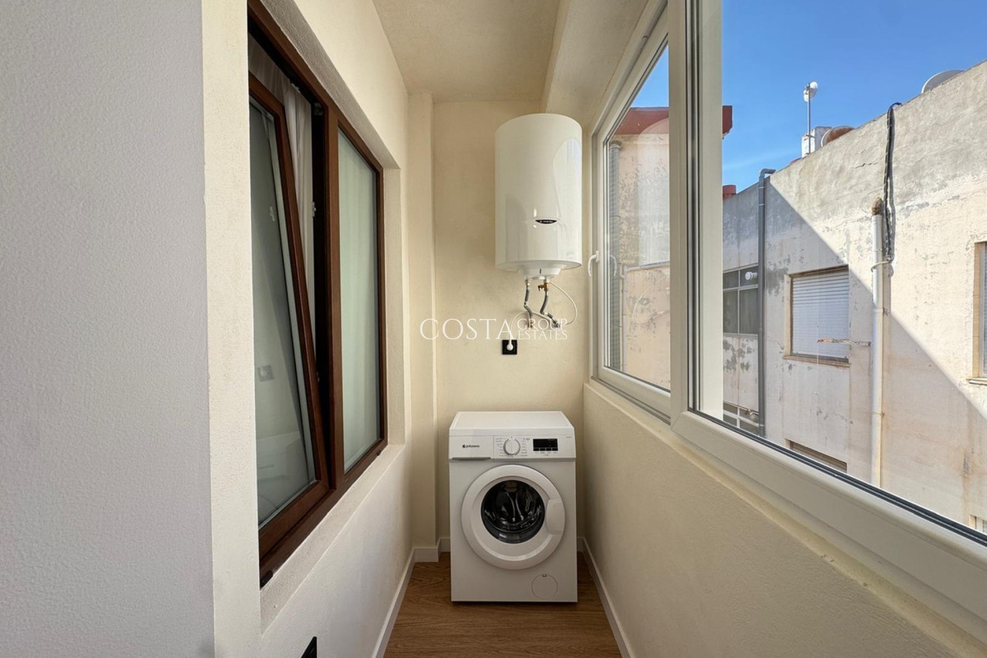 Wiederverkauf - Apartments -
Torrevieja - Torrevieja Centro