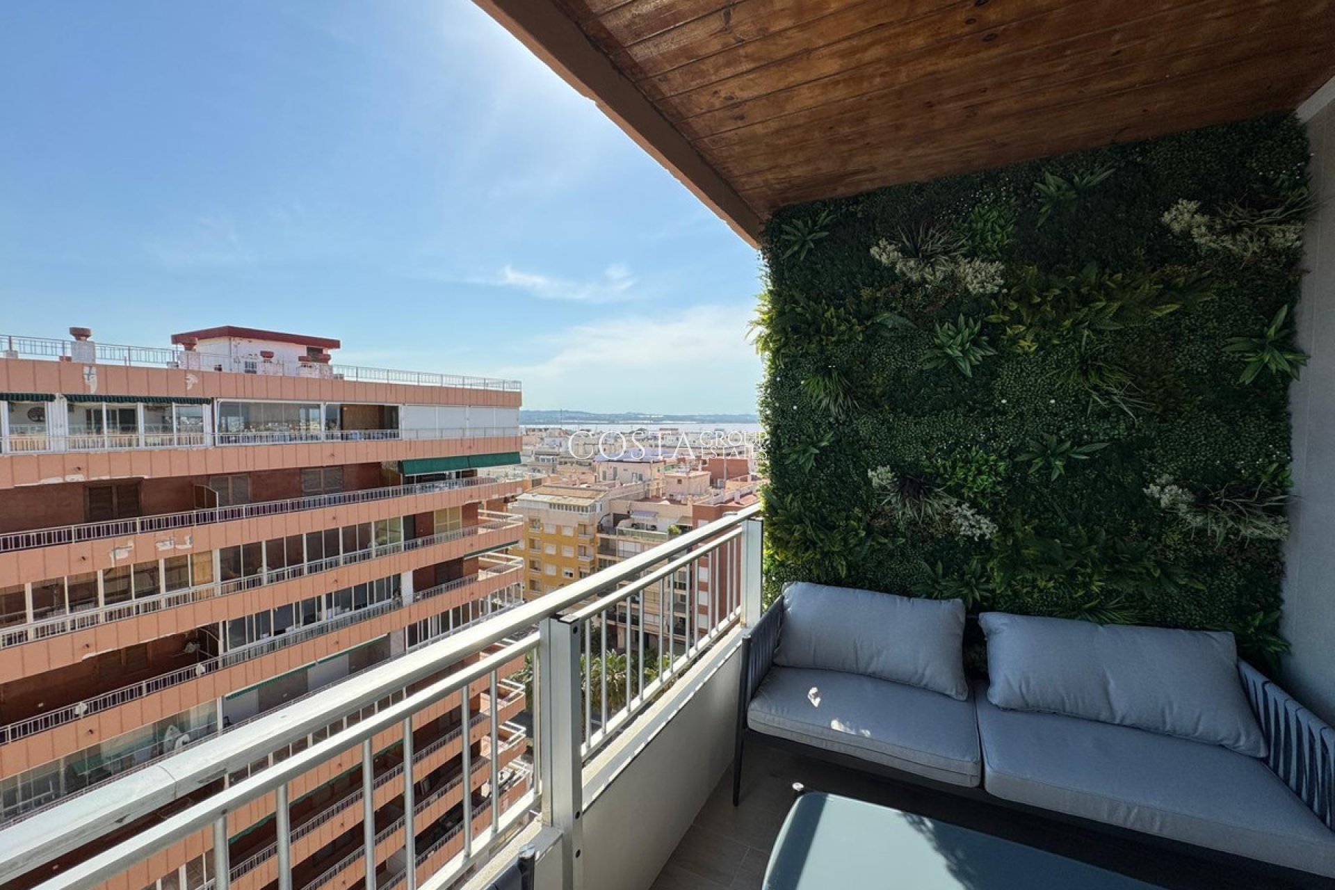 Wiederverkauf - Apartments -
Torrevieja - Torrevieja Centro