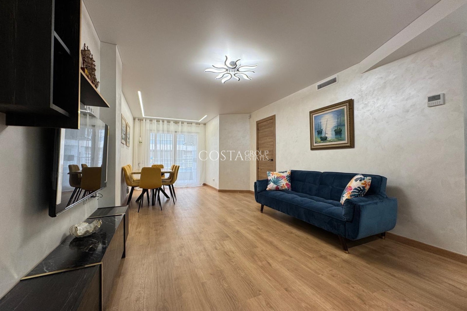 Wiederverkauf - Apartments -
Torrevieja - Torrevieja Centro
