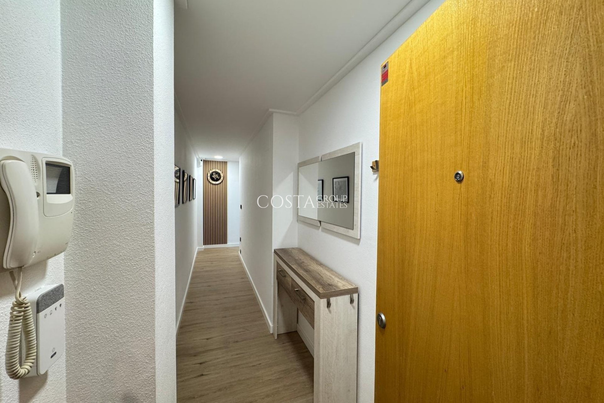 Wiederverkauf - Apartments -
Torrevieja - Torrevieja Centro