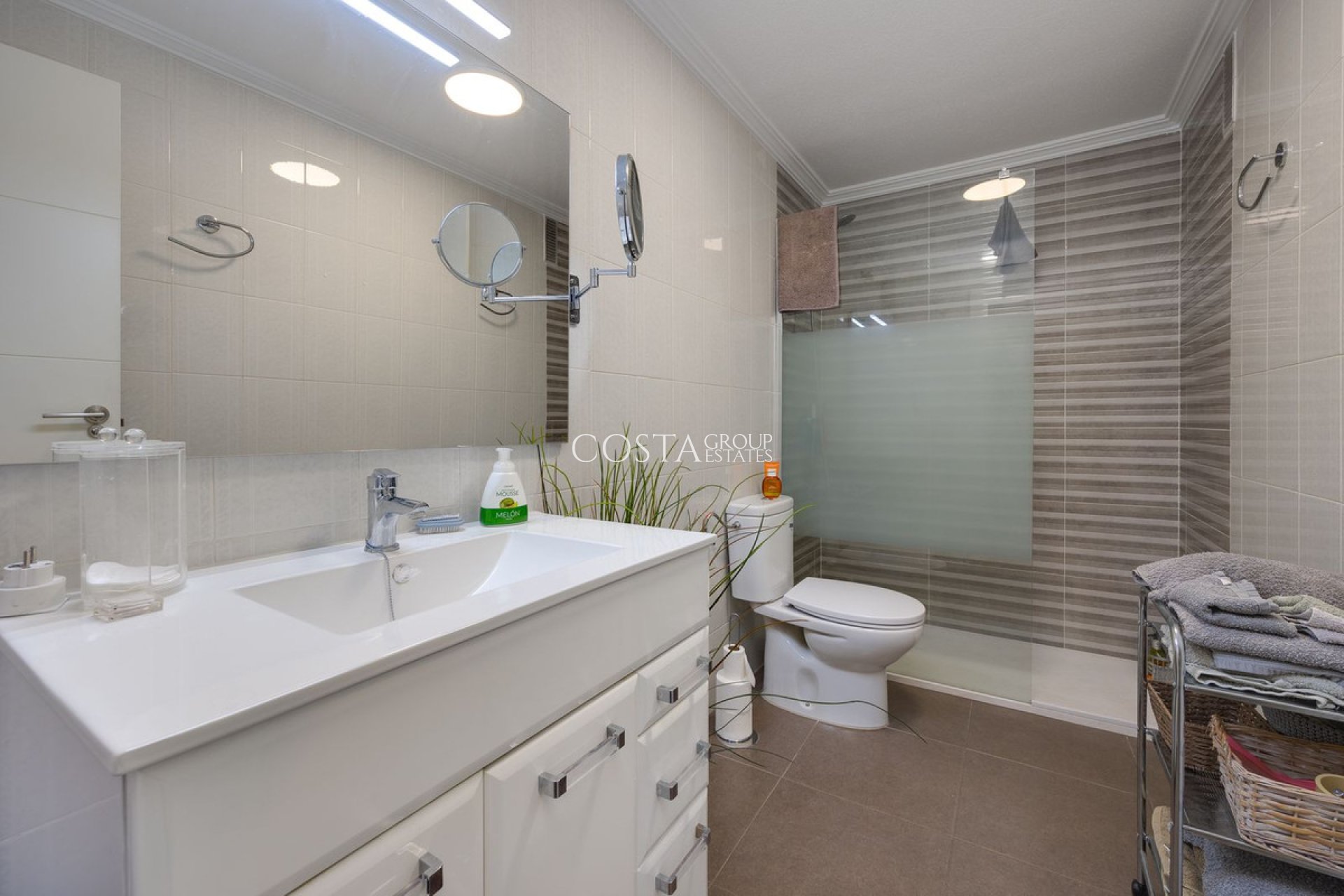 Wiederverkauf - Apartments -
Torrevieja - Torrevieja Centro