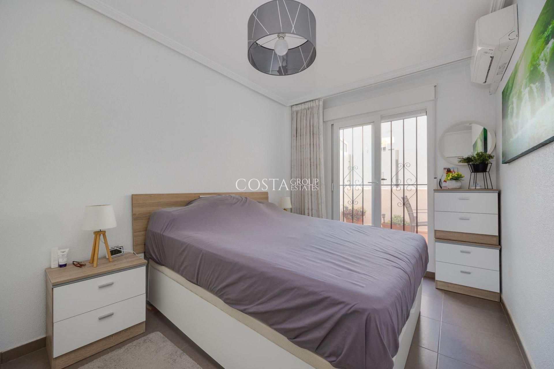Wiederverkauf - Apartments -
Torrevieja - Torrevieja Centro