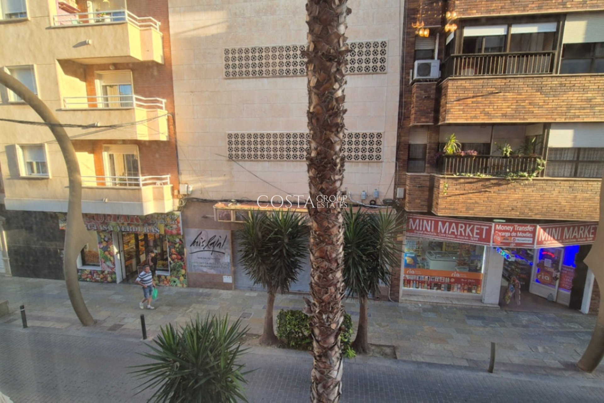 Wiederverkauf - Apartments -
Torrevieja - Torrevieja Centro