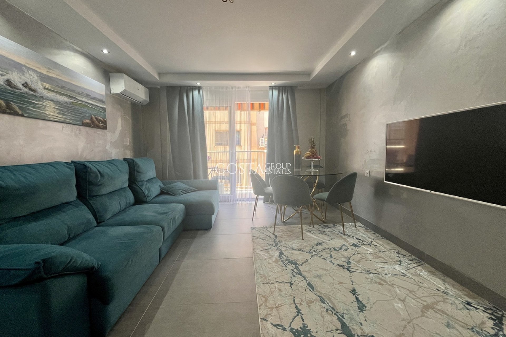 Wiederverkauf - Apartments -
Torrevieja - Torrevieja Centro