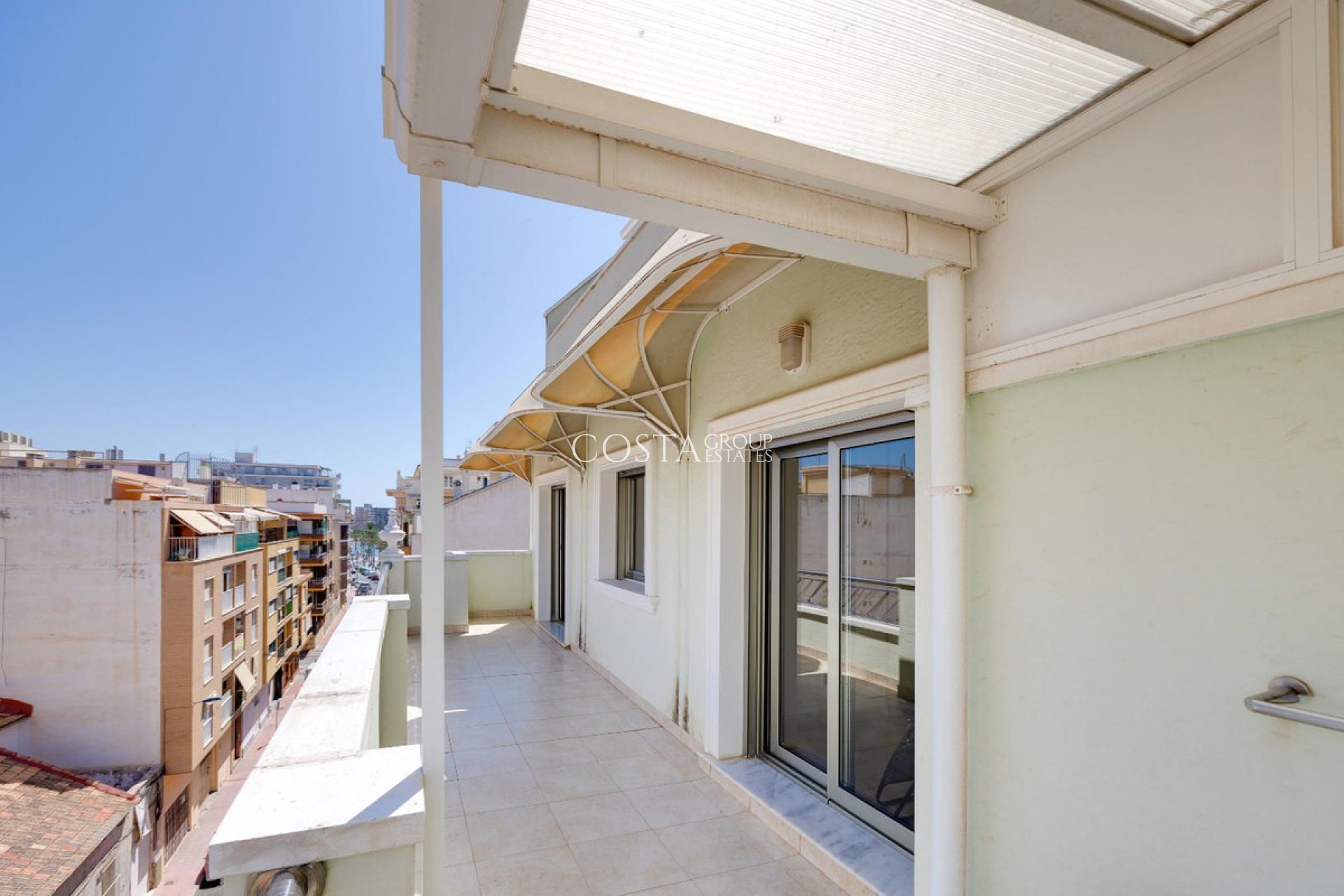 Wiederverkauf - Apartments -
Torrevieja - Torrevieja Centro