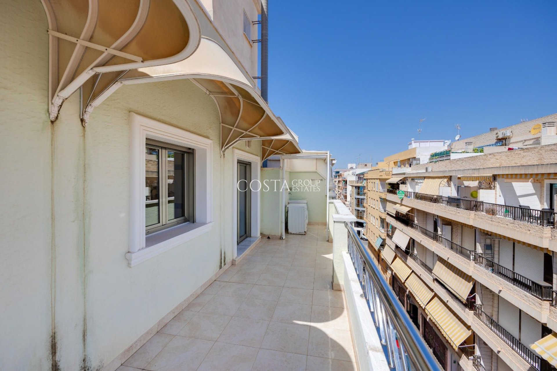 Wiederverkauf - Apartments -
Torrevieja - Torrevieja Centro