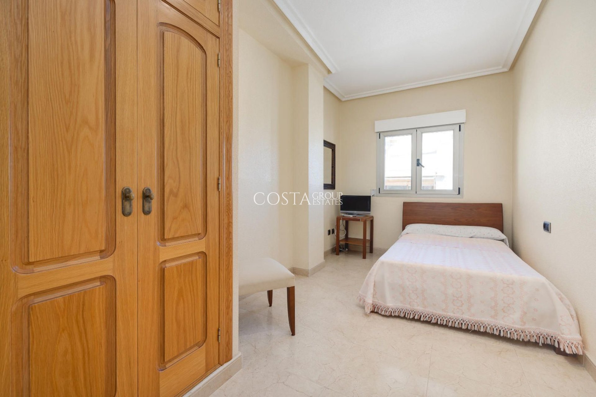Wiederverkauf - Apartments -
Torrevieja - Torrevieja Centro