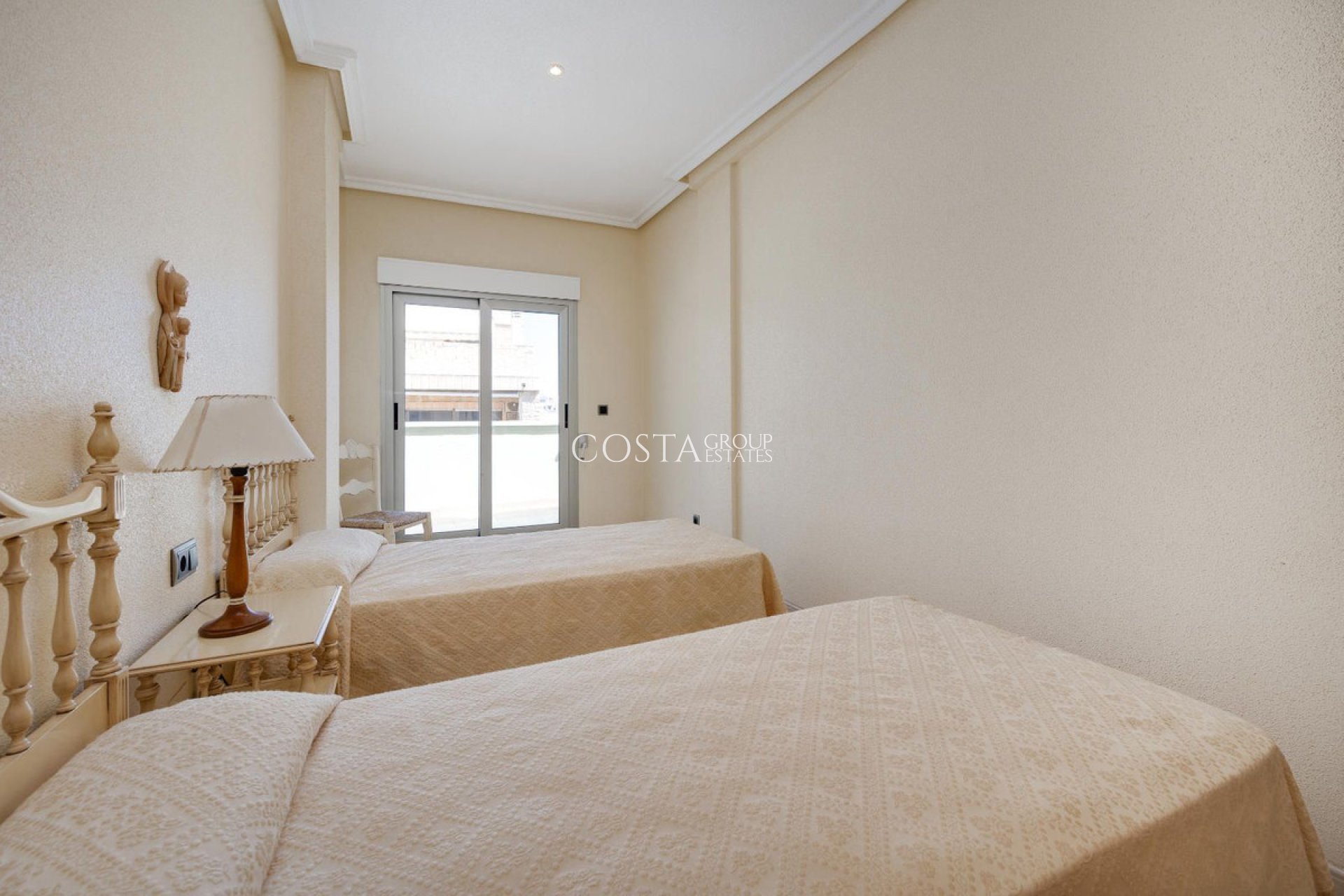Wiederverkauf - Apartments -
Torrevieja - Torrevieja Centro