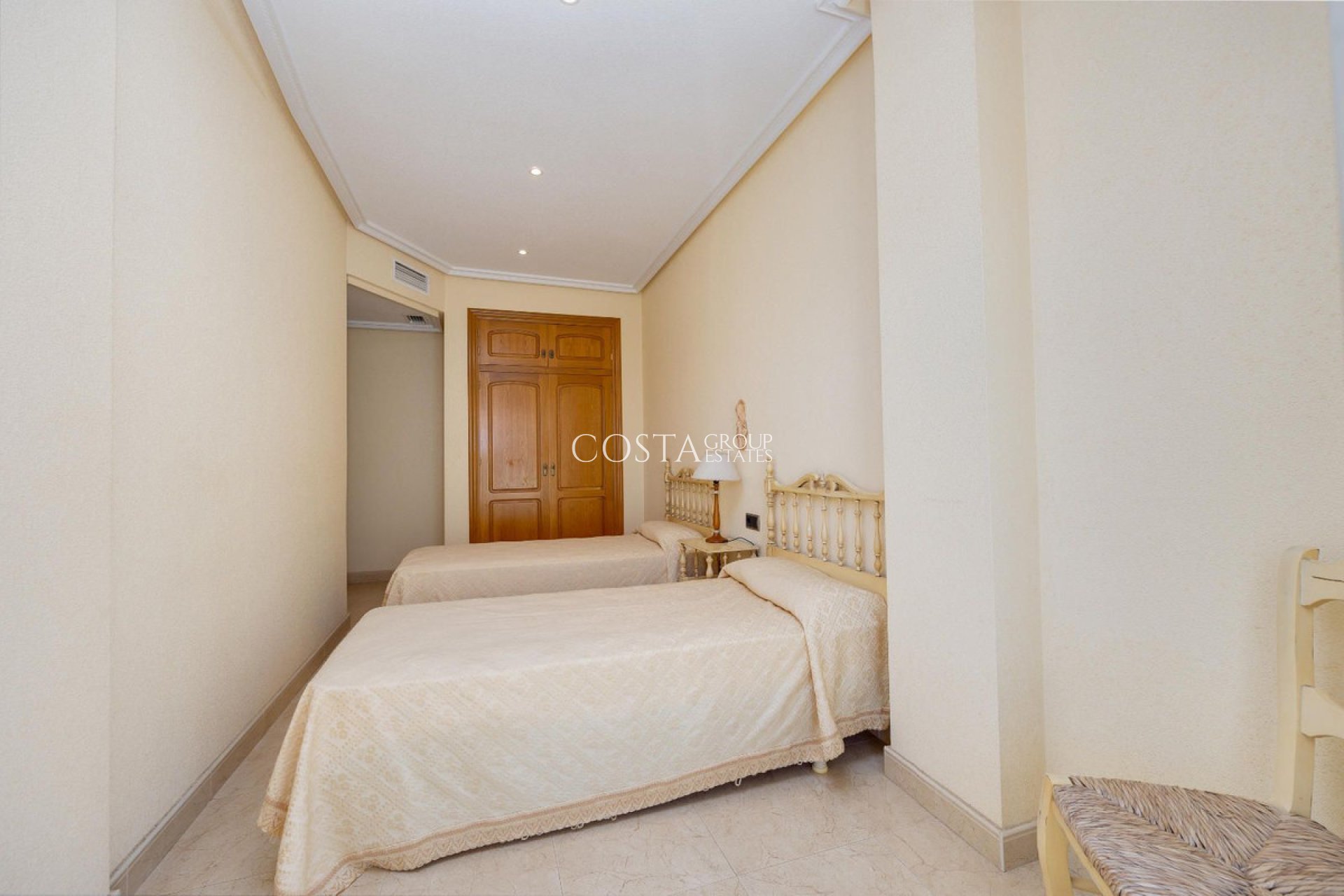Wiederverkauf - Apartments -
Torrevieja - Torrevieja Centro