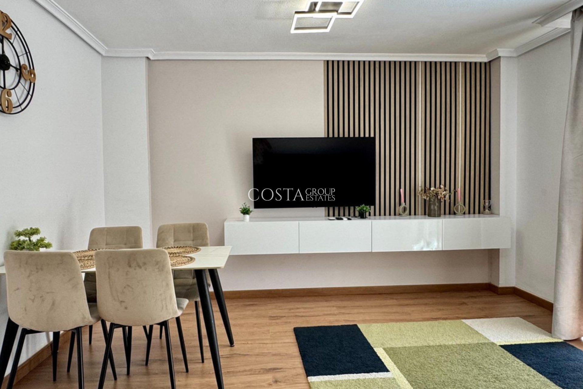 Wiederverkauf - Apartments -
Torrevieja - Torrevieja Centro