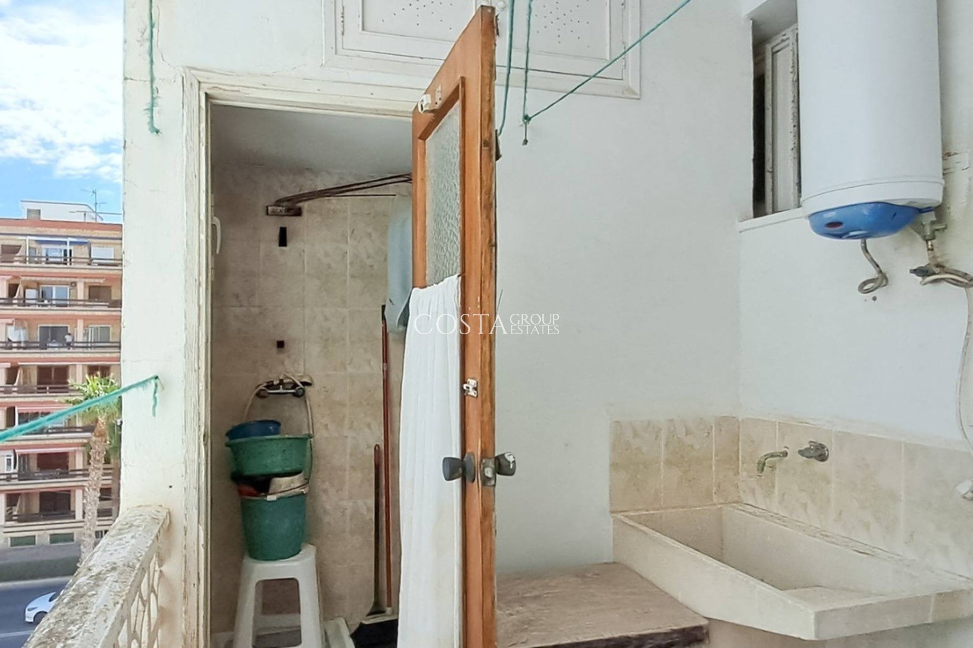 Wiederverkauf - Apartments -
Torrevieja - Torrevieja Centro