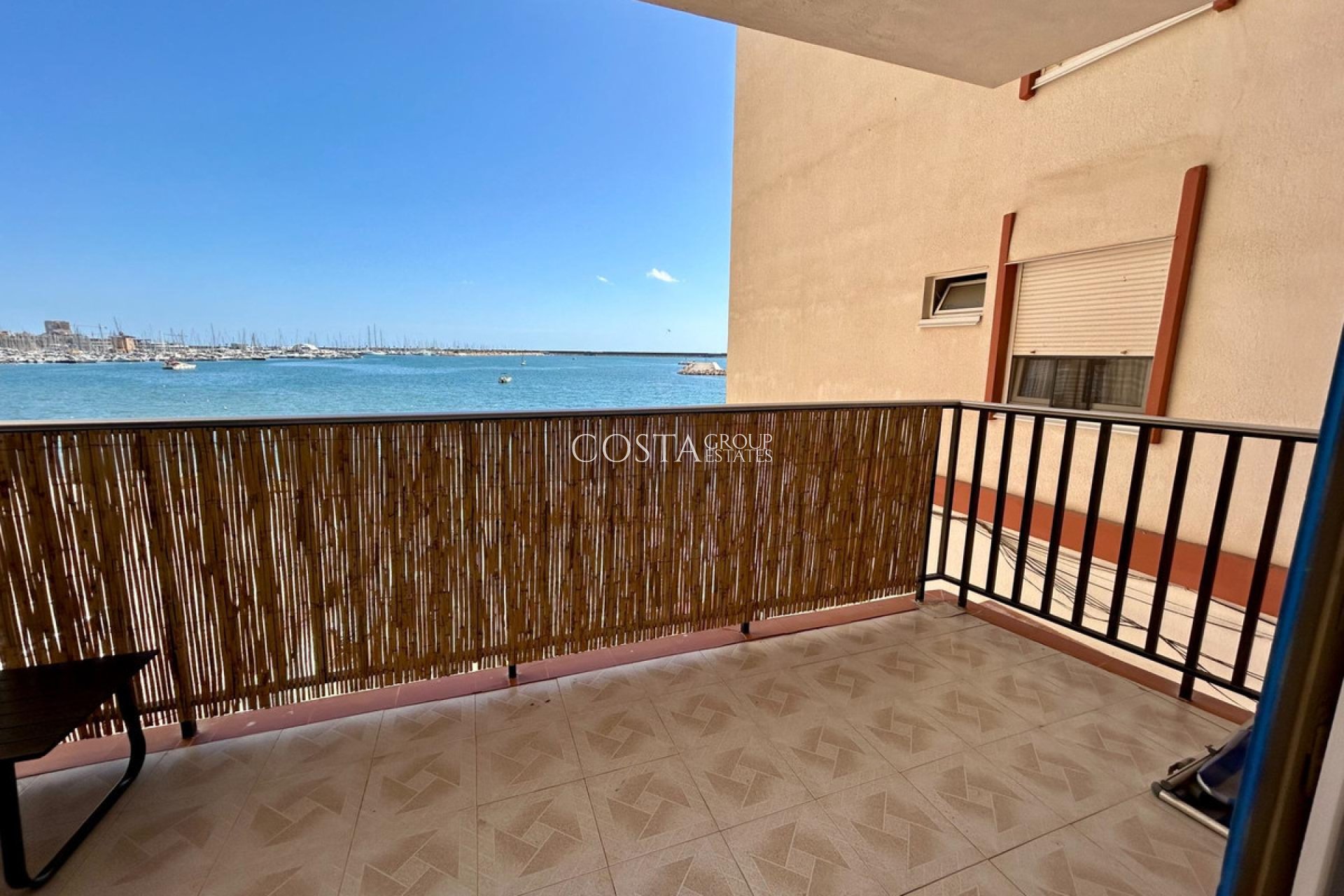 Wiederverkauf - Apartments -
Torrevieja - Torrevieja Centro