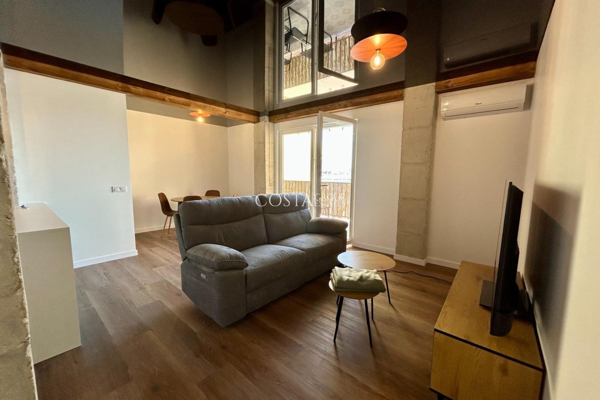 Wiederverkauf - Apartments -
Torrevieja - Torrevieja Centro