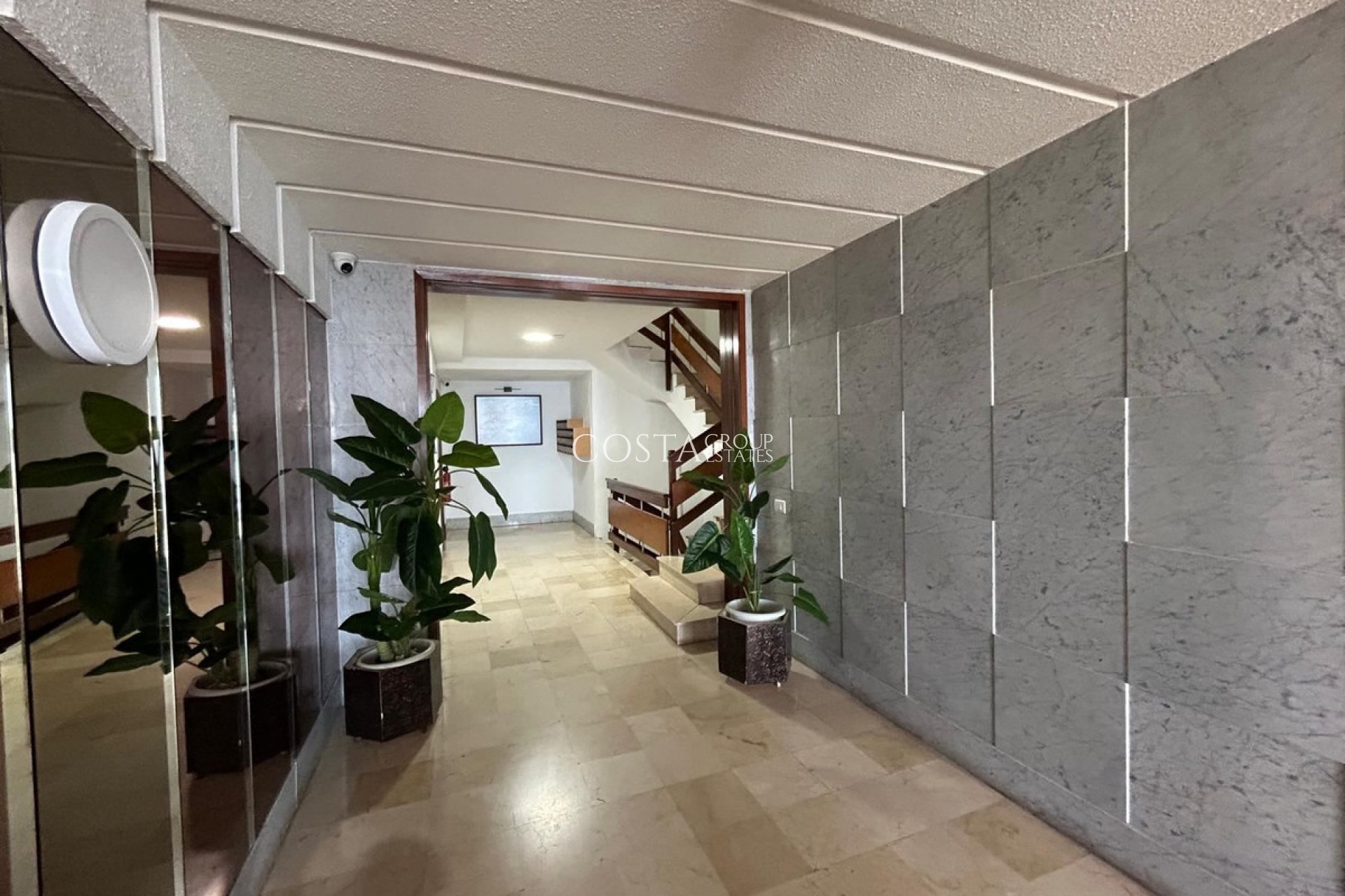 Wiederverkauf - Apartments -
Torrevieja - Torrevieja Centro