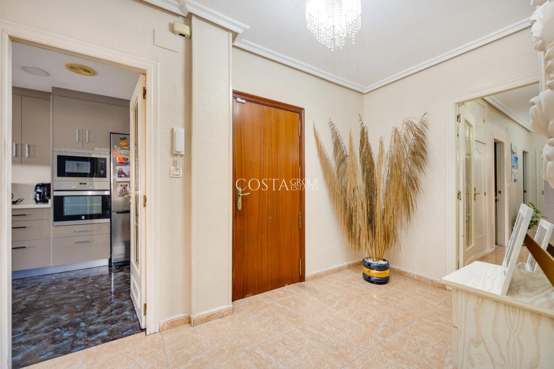 Wiederverkauf - Apartments -
Torrevieja - Torrevieja Centro