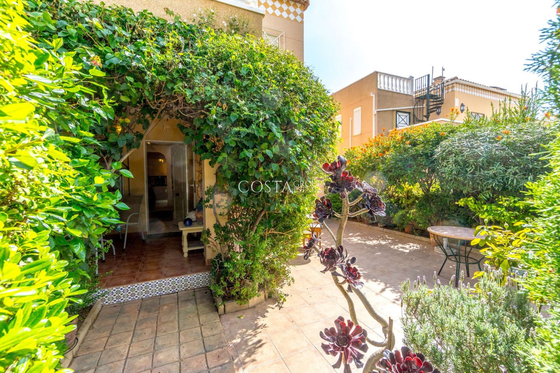 Wiederverkauf - Apartments -
Torrevieja - Torrevieja Centro