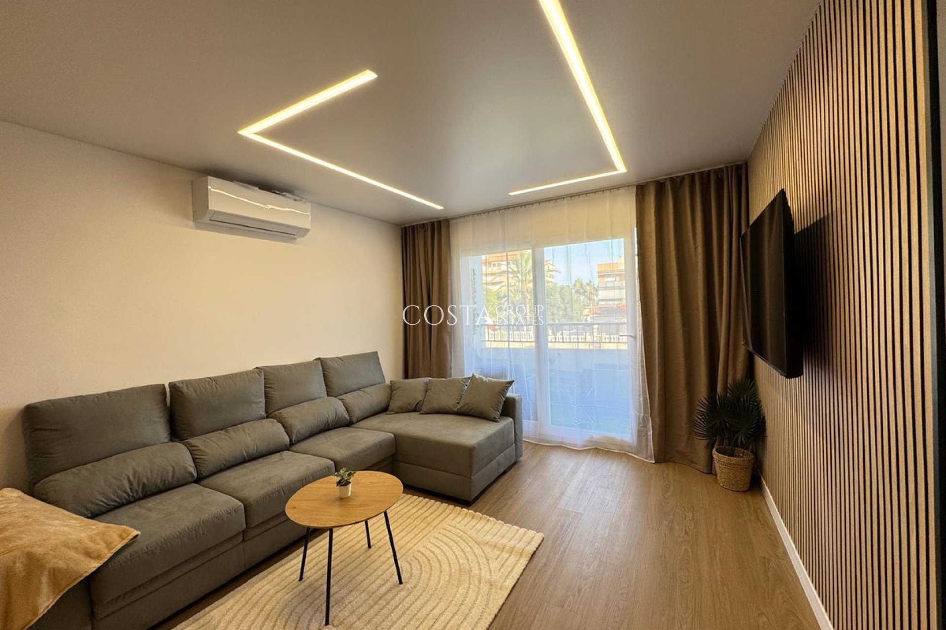 Wiederverkauf - Apartments -
Torrevieja - Torrevieja Centro