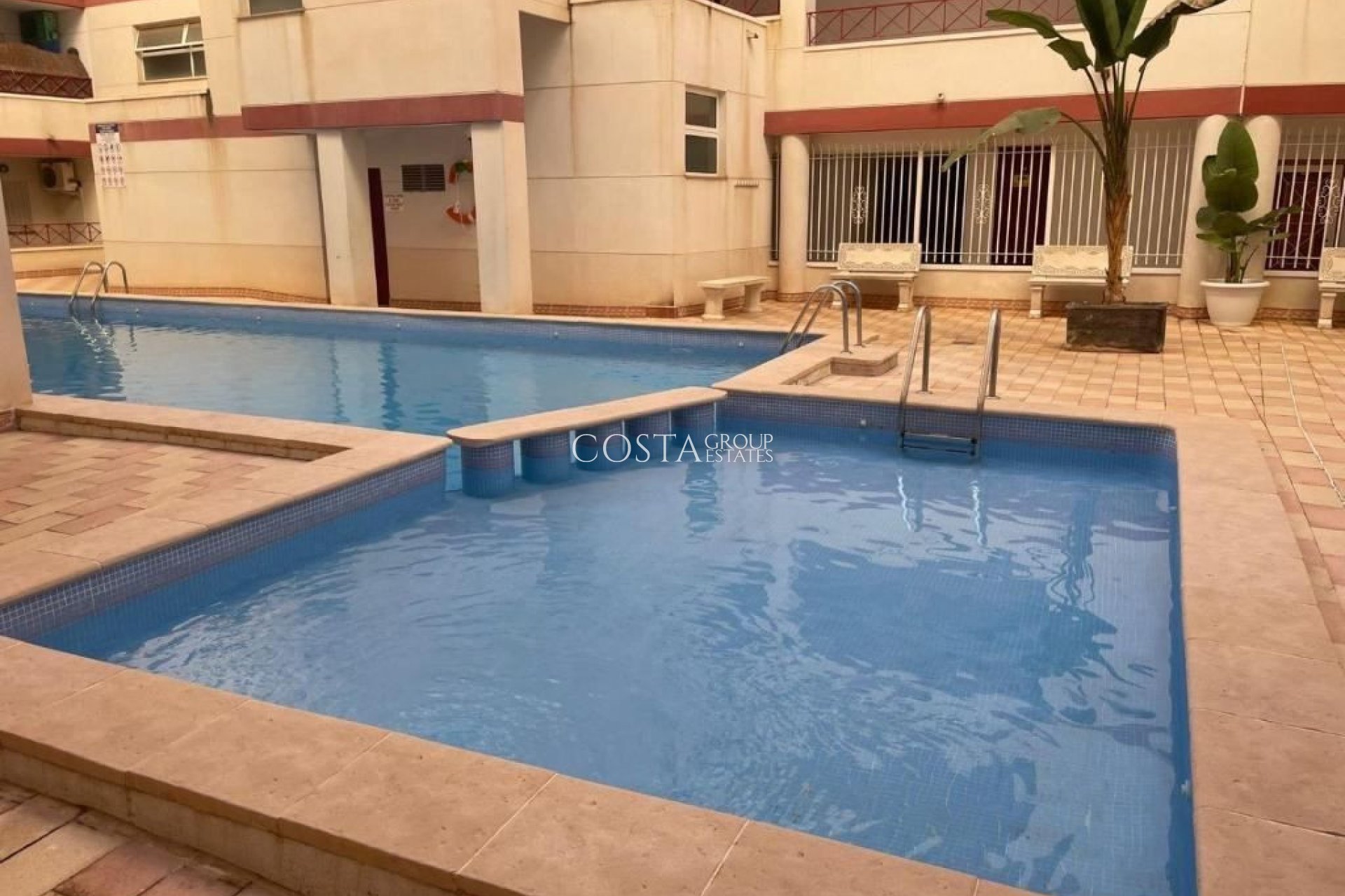 Wiederverkauf - Apartments -
Torrevieja - Torrevieja Centro