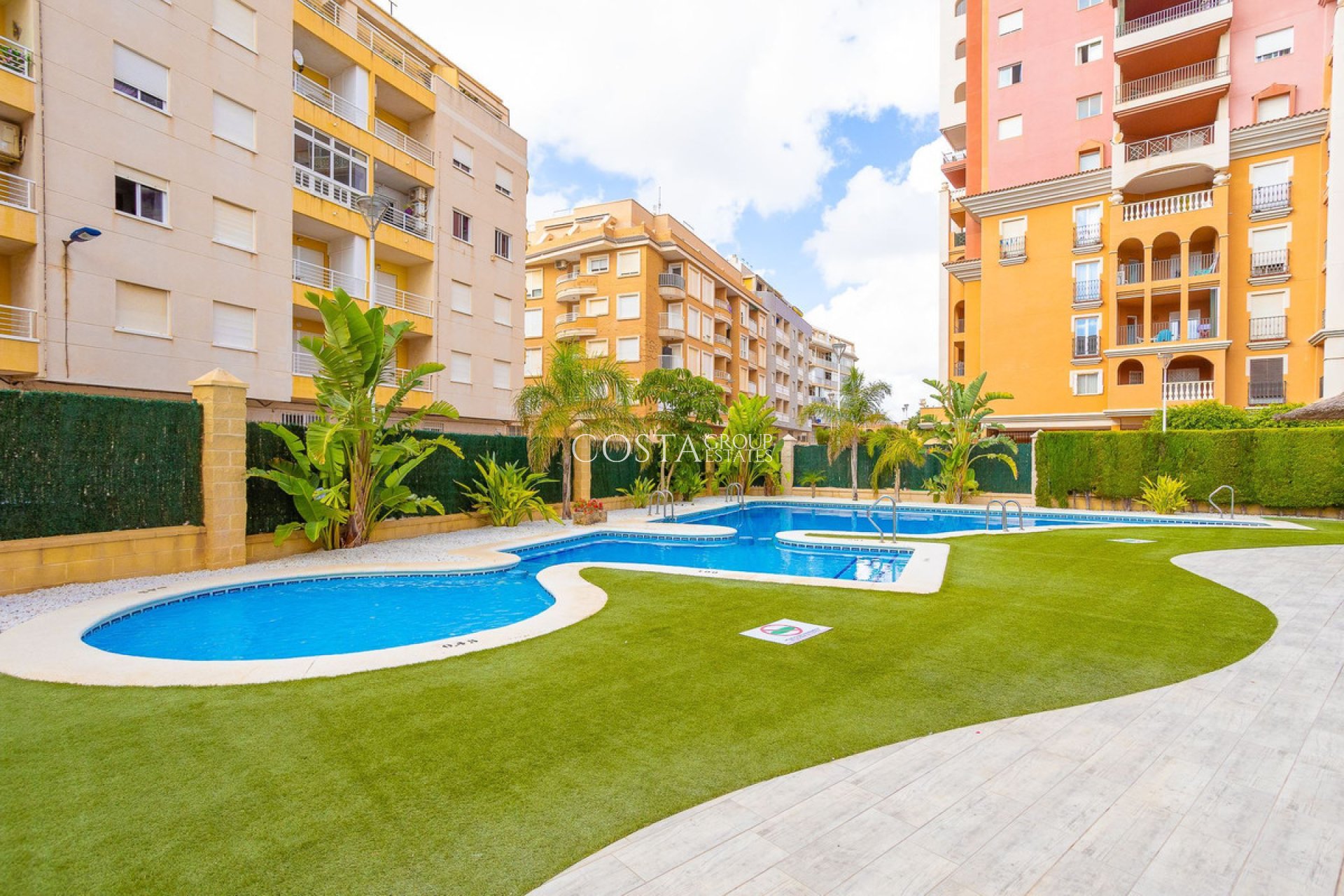 Wiederverkauf - Apartments -
Torrevieja - Torrevieja Centro