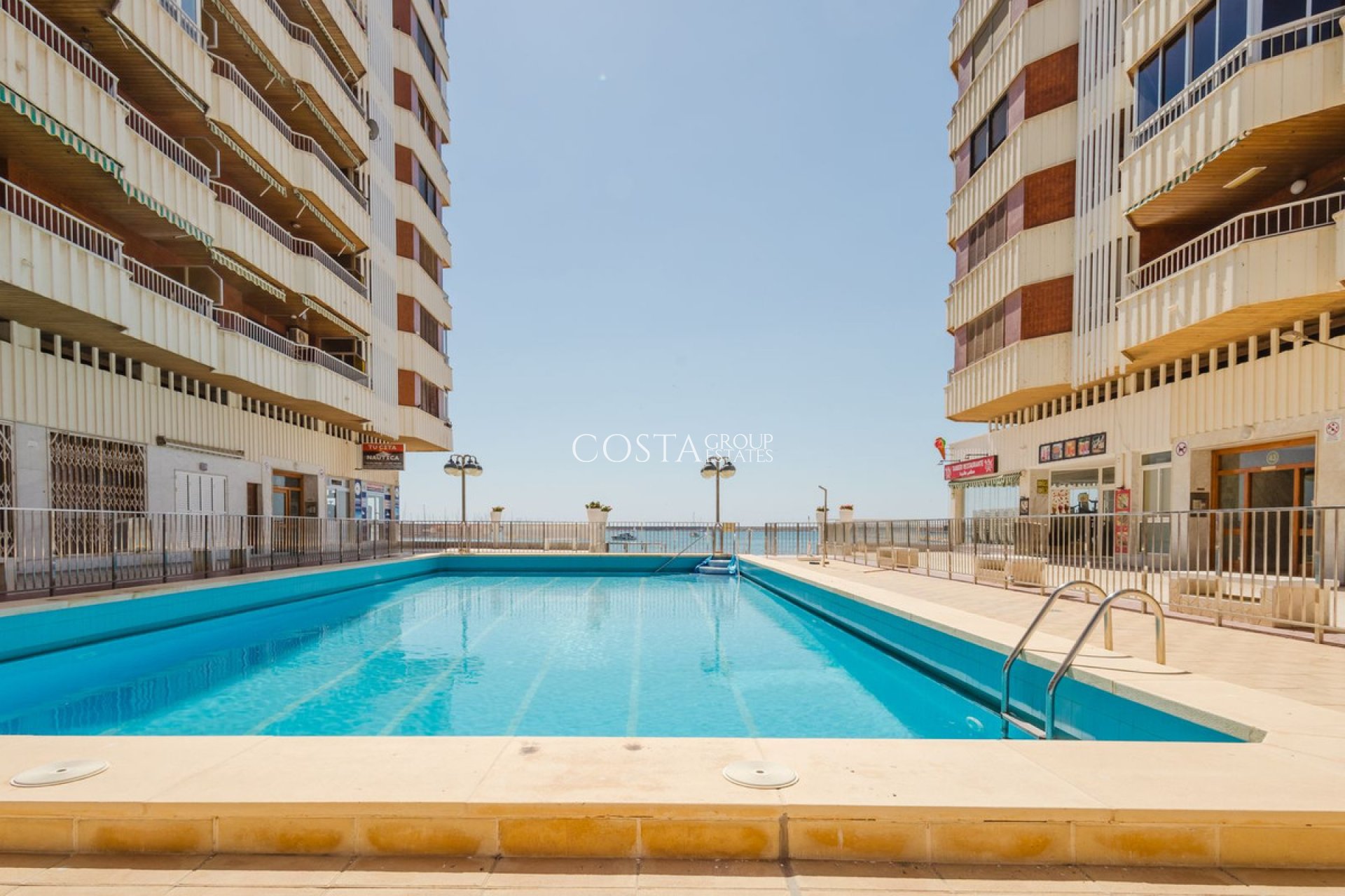 Wiederverkauf - Apartments -
Torrevieja - Torrevieja Centro