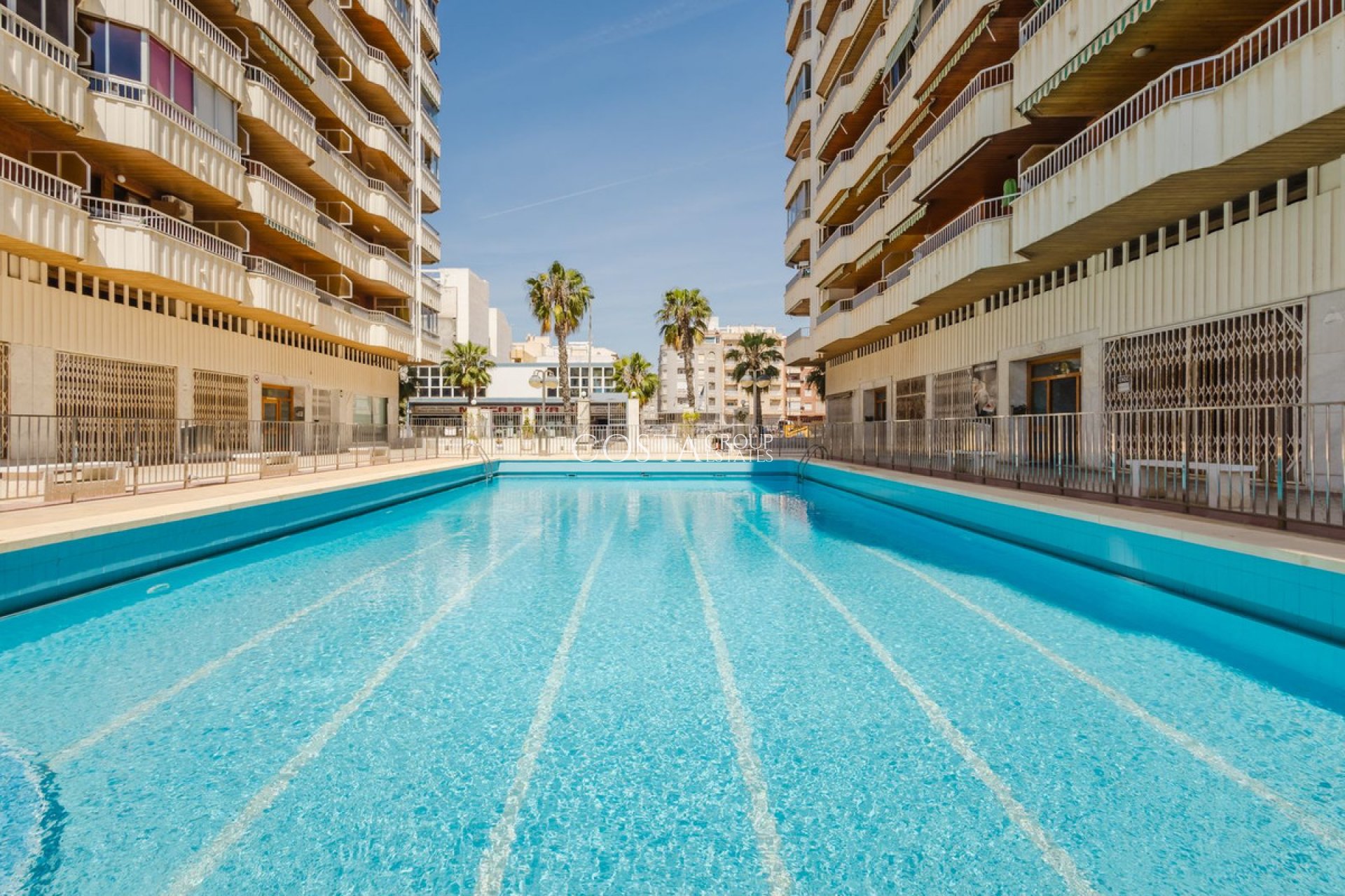 Wiederverkauf - Apartments -
Torrevieja - Torrevieja Centro