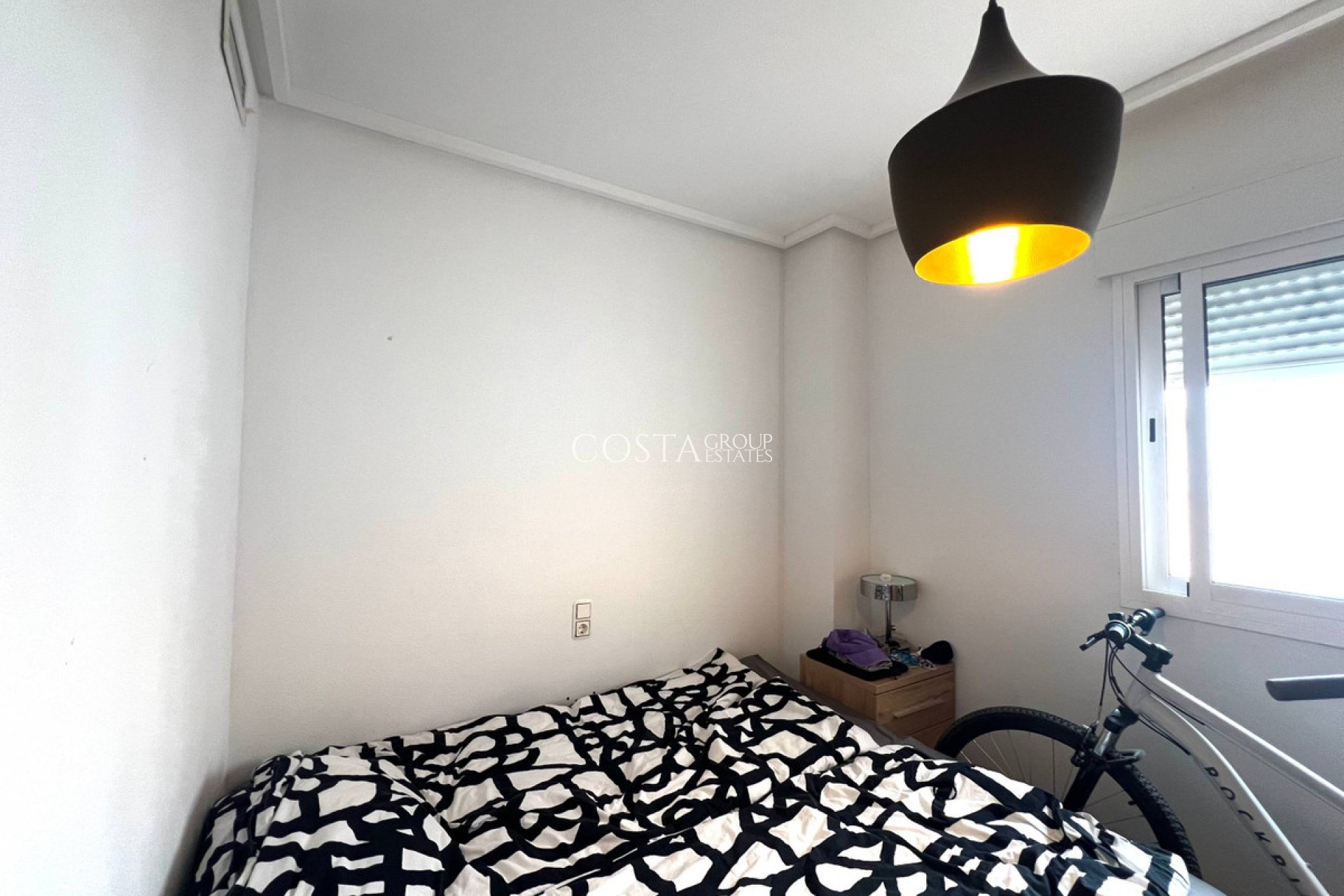 Wiederverkauf - Apartments -
Torrevieja - Torrevieja Centro