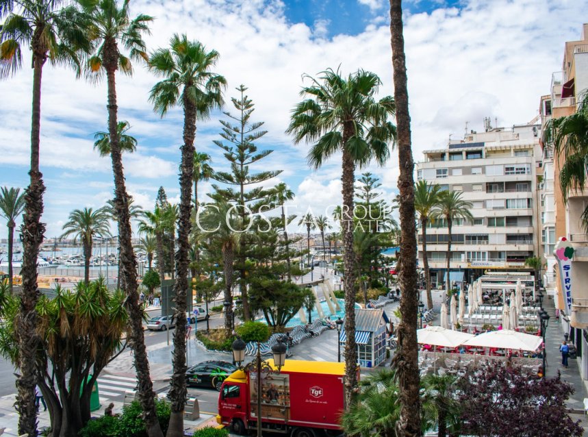 Wiederverkauf - Apartments -
Torrevieja - Torrevieja Centro