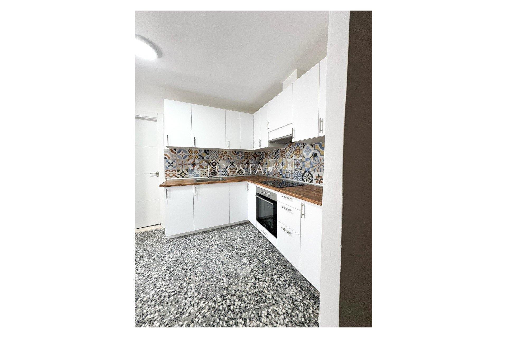 Wiederverkauf - Apartments -
Torrevieja - Torrevieja Centro