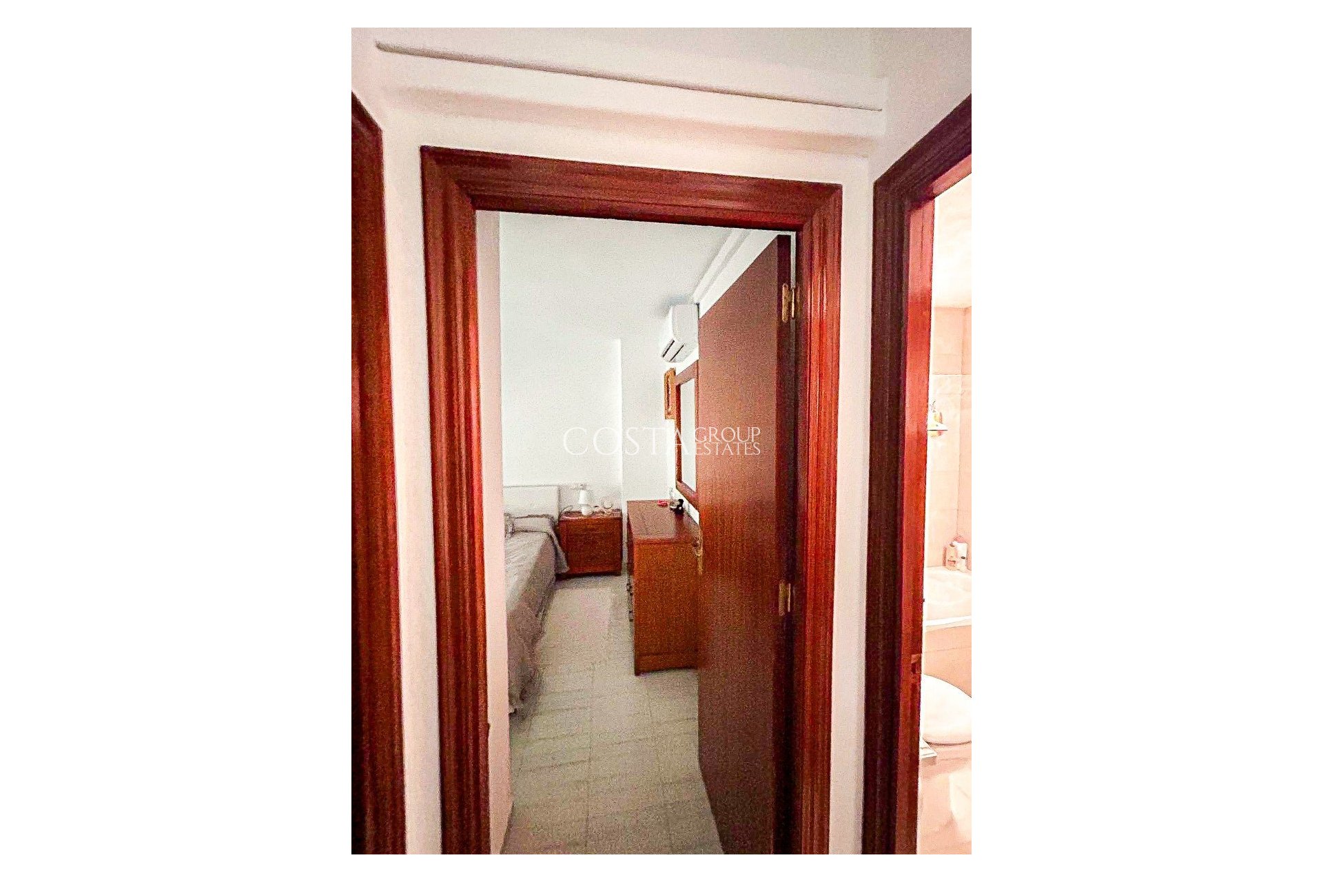 Wiederverkauf - Apartments -
Torrevieja - Torrevieja Centro