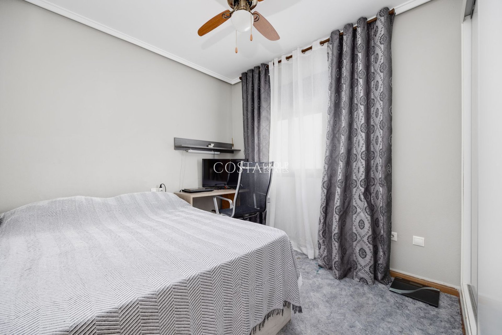 Wiederverkauf - Apartments -
Torrevieja