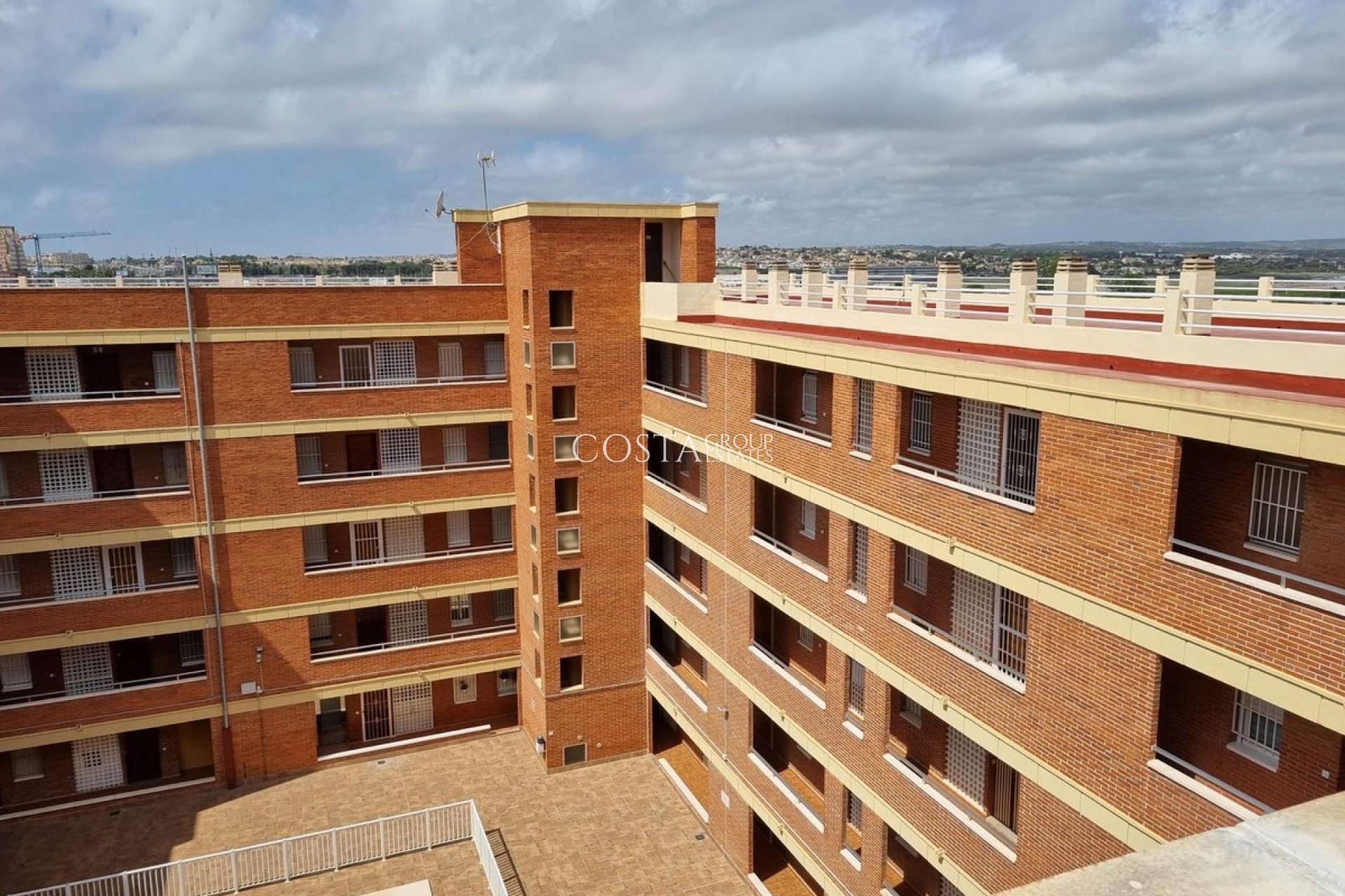 Wiederverkauf - Apartments -
Torrevieja