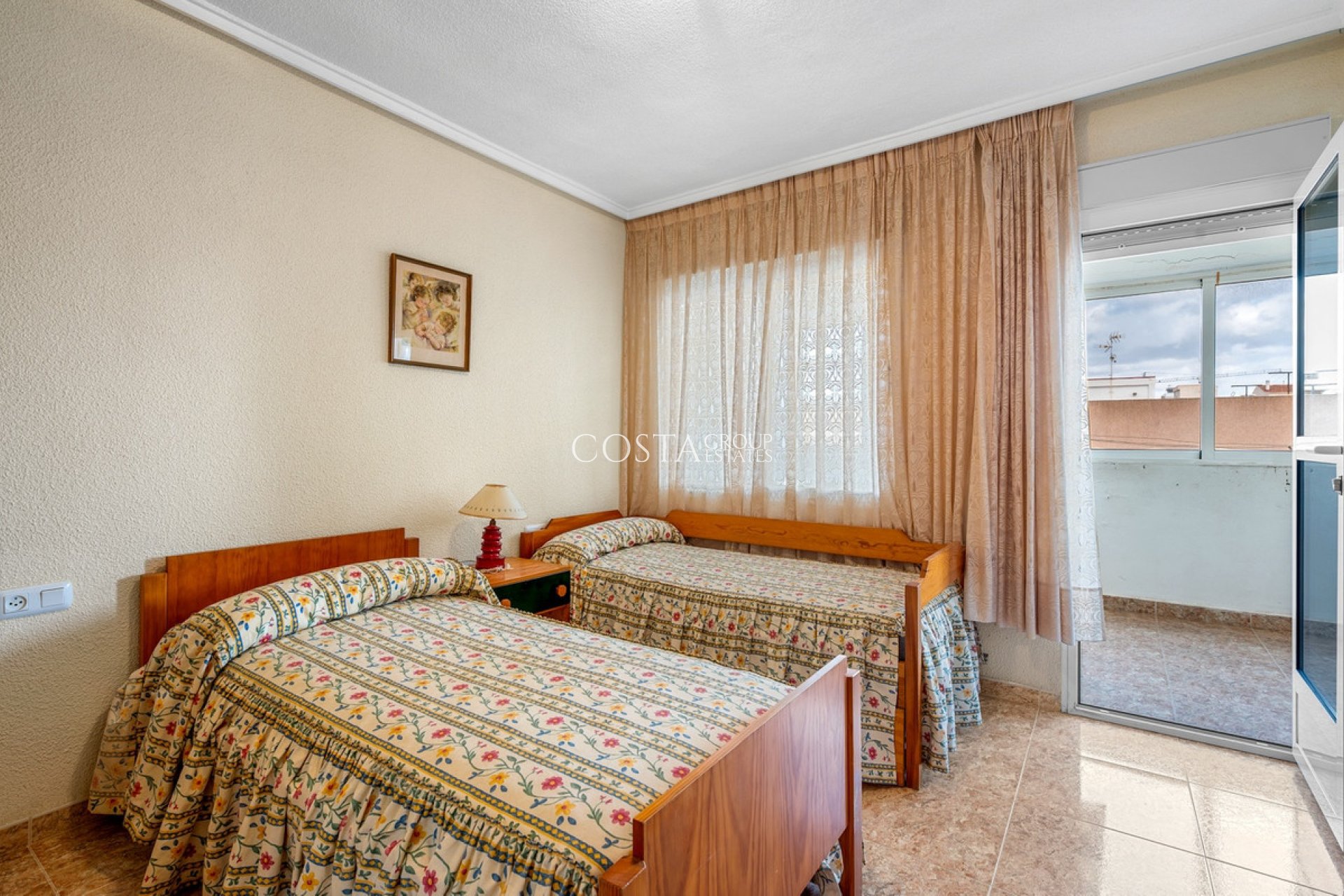 Wiederverkauf - Apartments -
Torrevieja