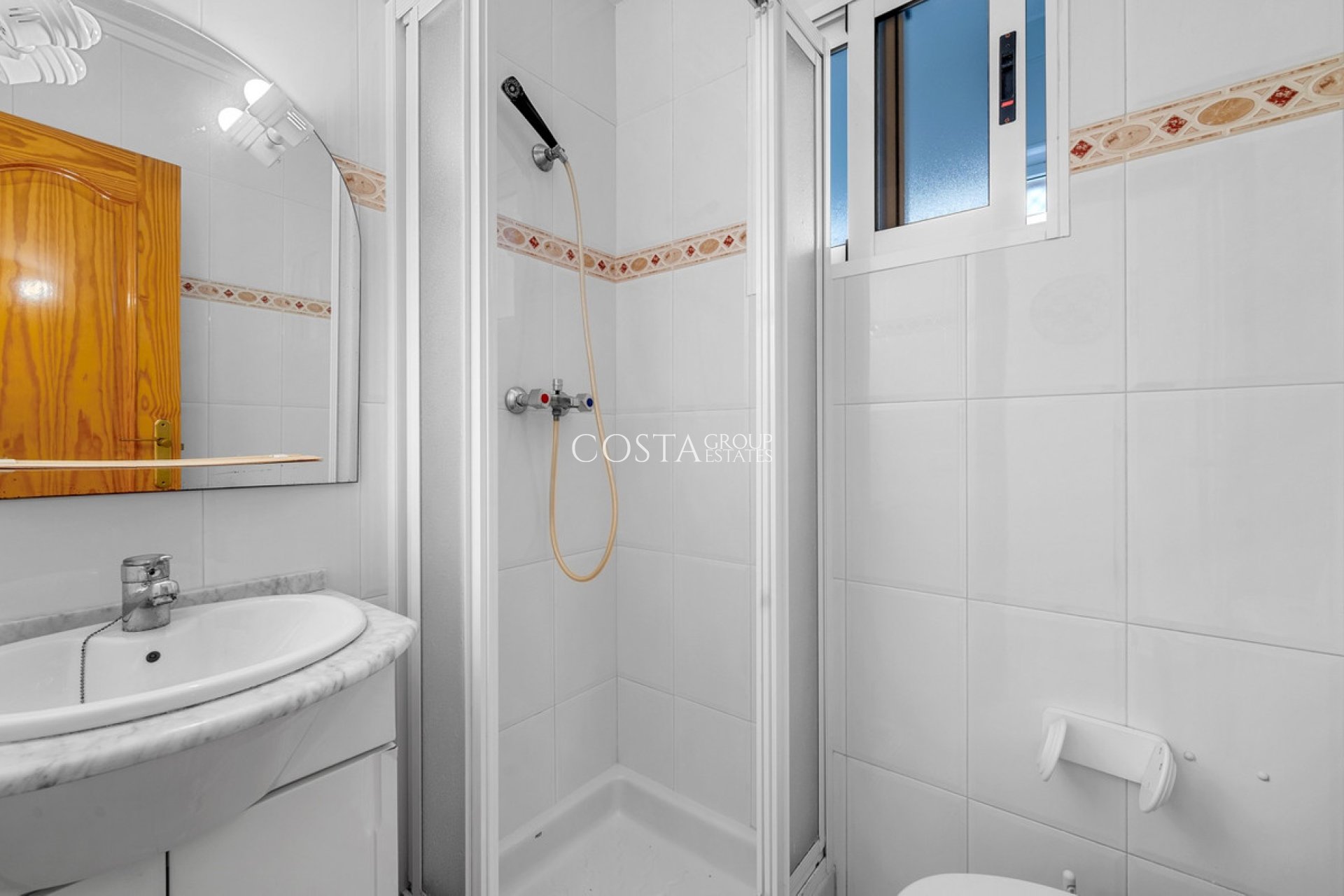 Wiederverkauf - Apartments -
Torrevieja