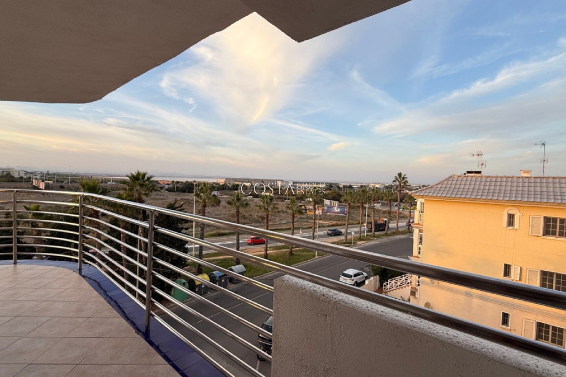 Wiederverkauf - Apartments -
Torrevieja