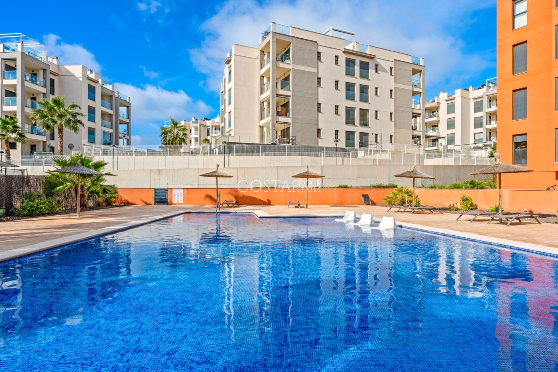Wiederverkauf - Apartments -
Villamartín - Lomas del Golf