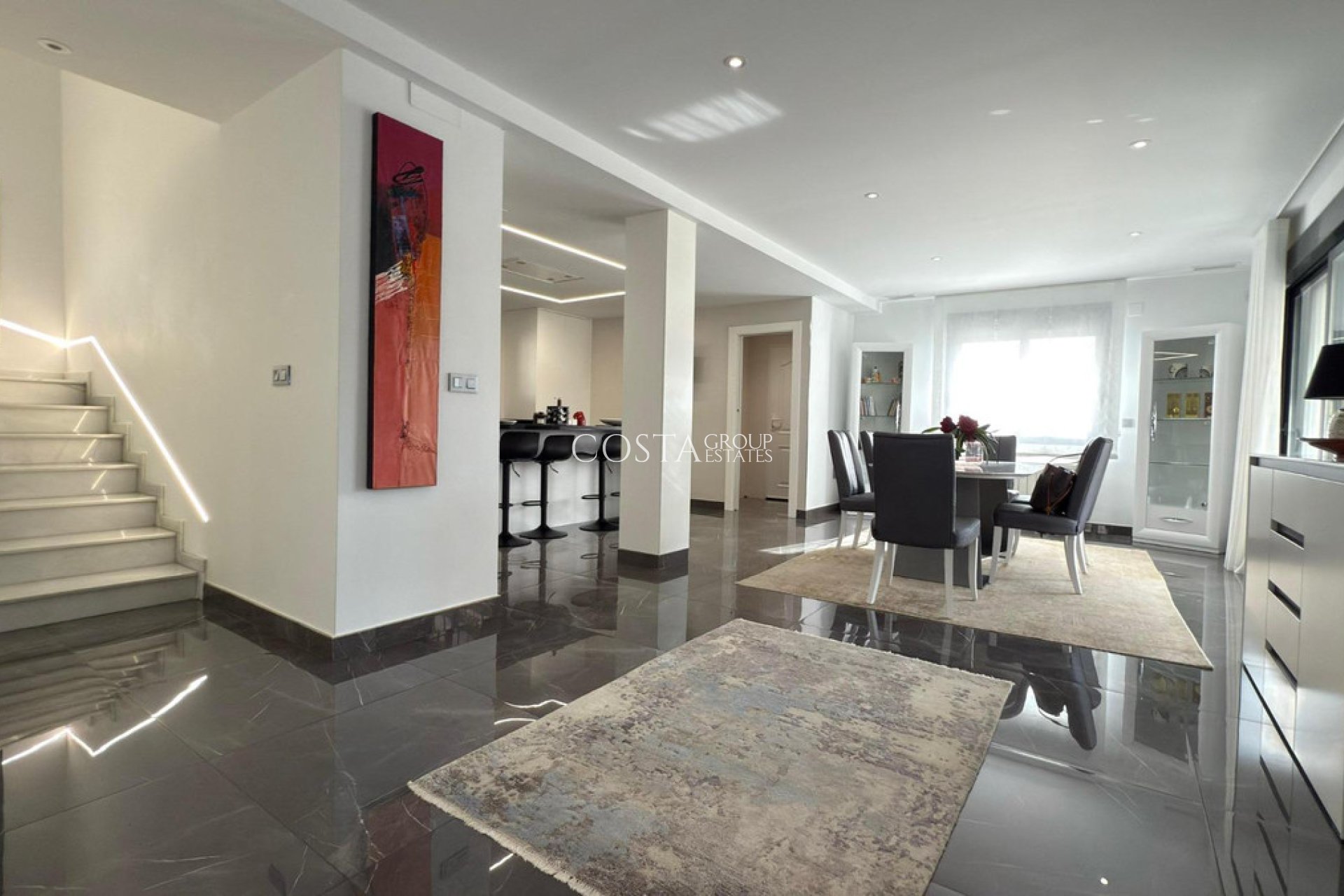 Wiederverkauf - House -
Alicante - Alicante Centro