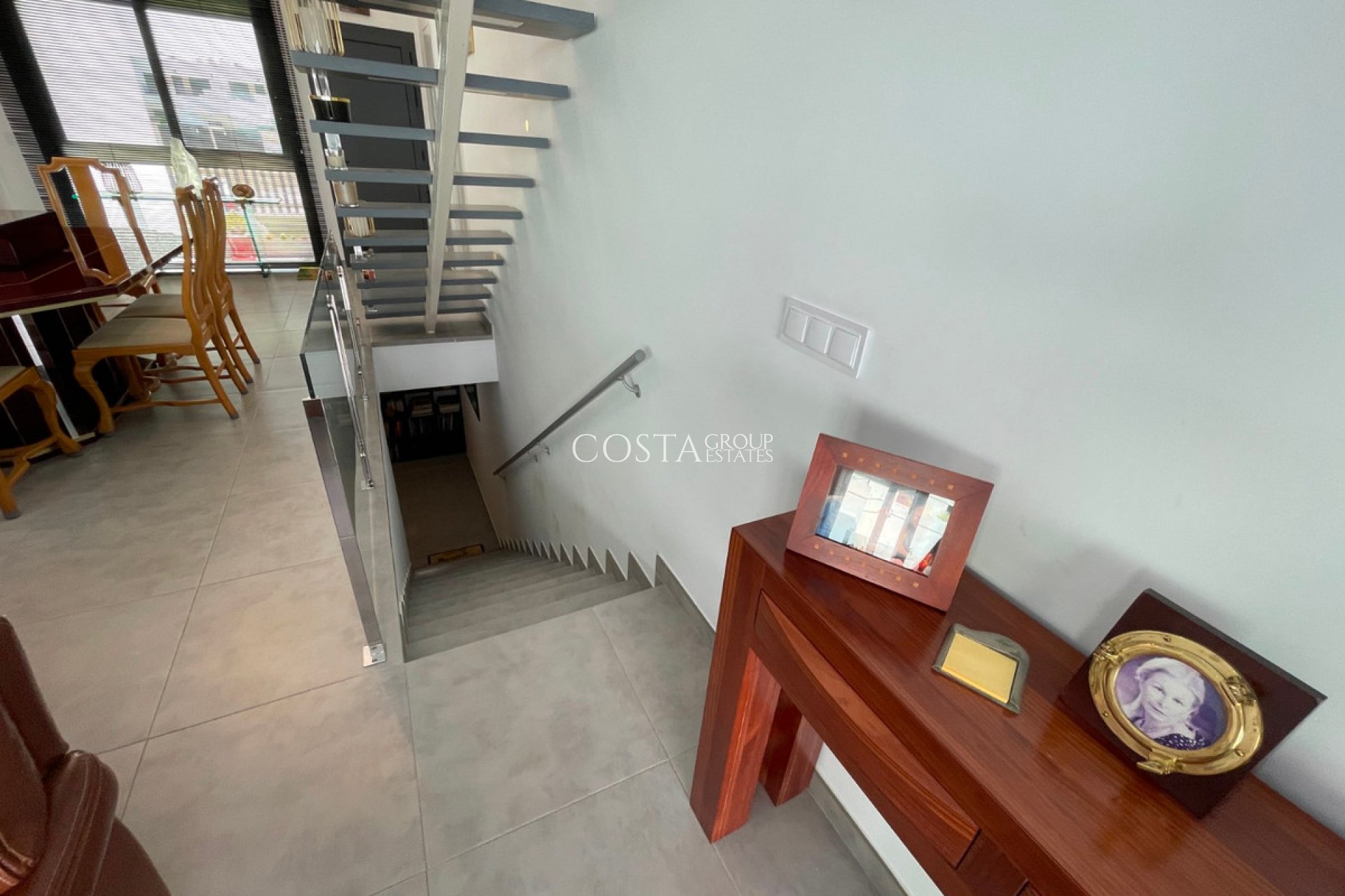 Wiederverkauf - House -
Alicante - Alicante Centro